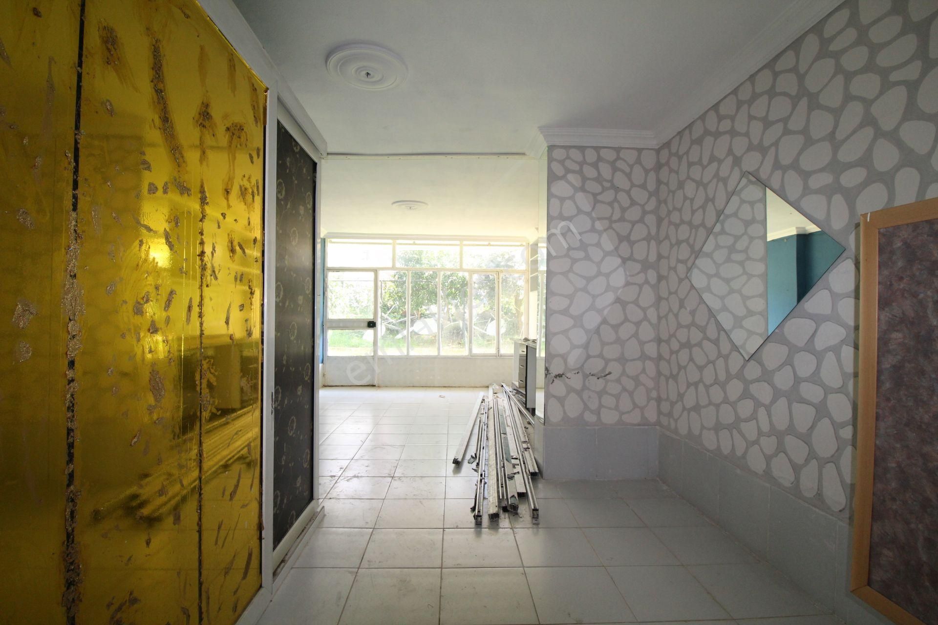 Aslan'dan Davultepe Postane Civ. Geniş Metrajlı Satılık Dükkan - Görsel 4