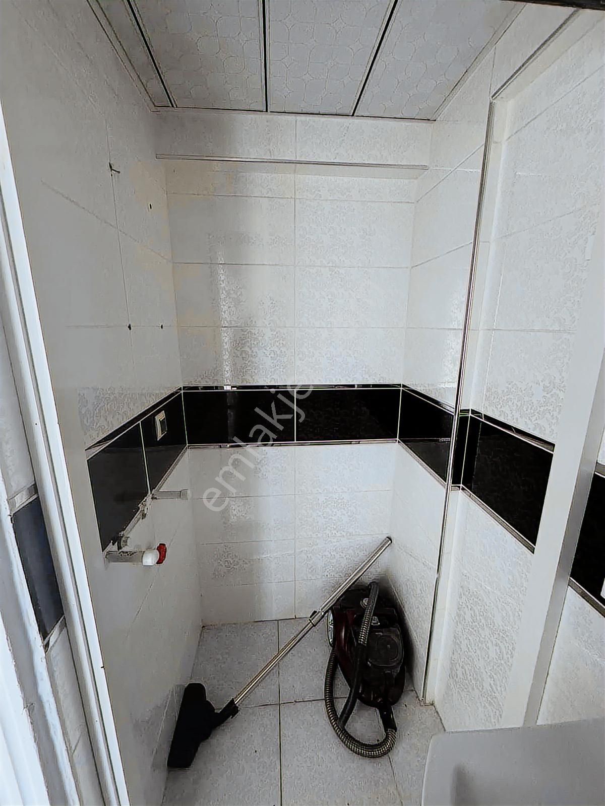 Bergama Islamsaray Mah. Kıralık 3+1 Daıre - Görsel 16