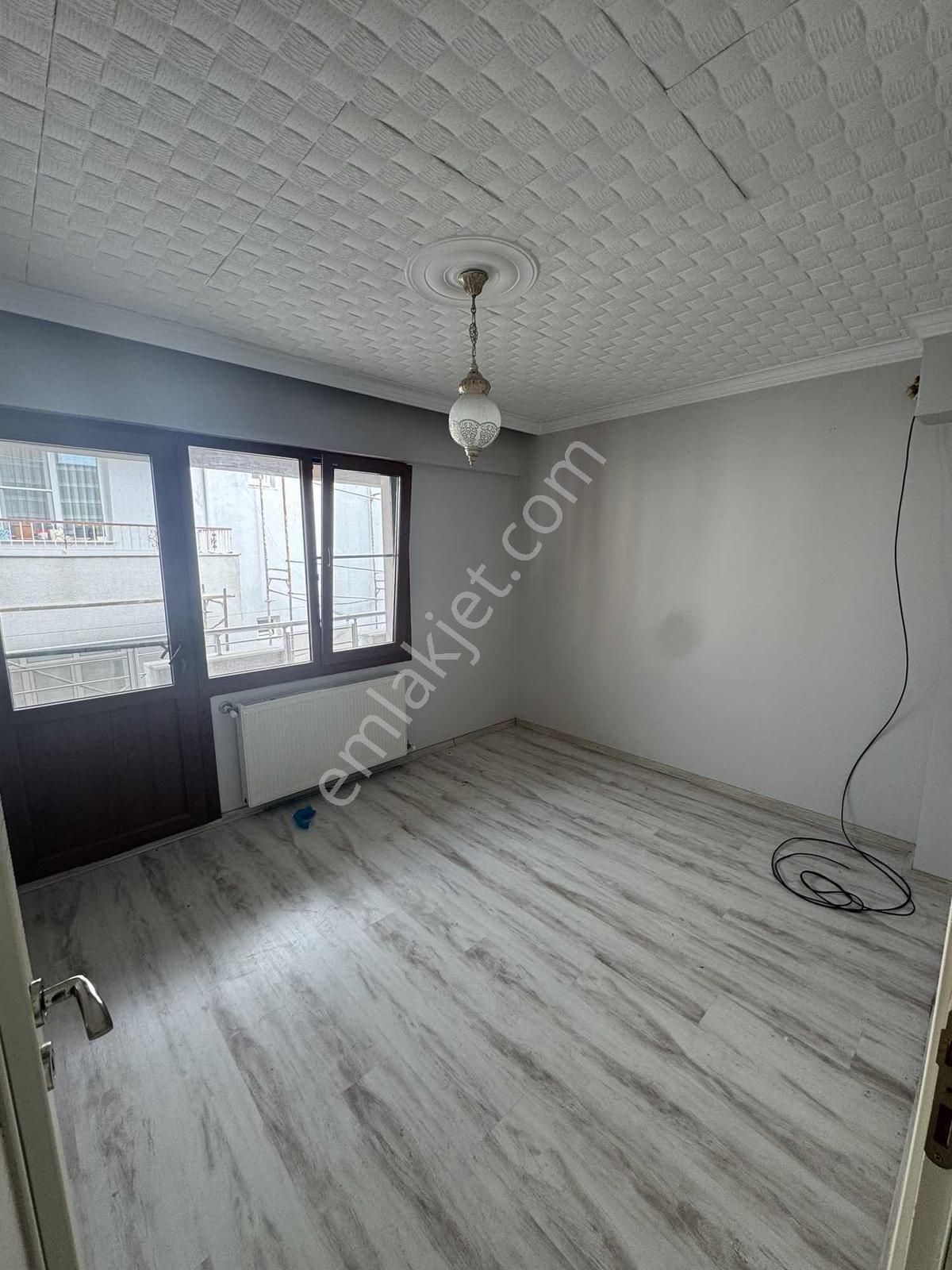 Bergama Islamsaray Mah. Kıralık 3+1 Daıre - Görsel 9