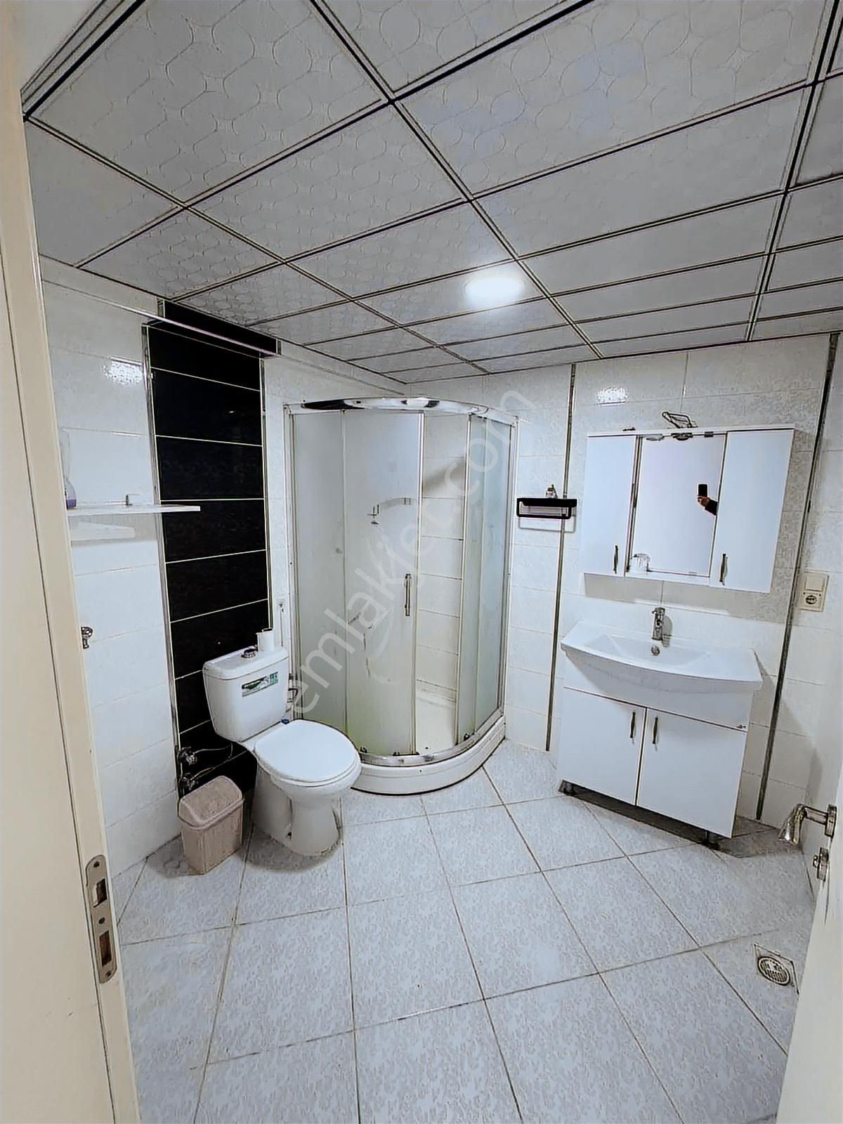 Bergama Islamsaray Mah. Kıralık 3+1 Daıre - Görsel 11