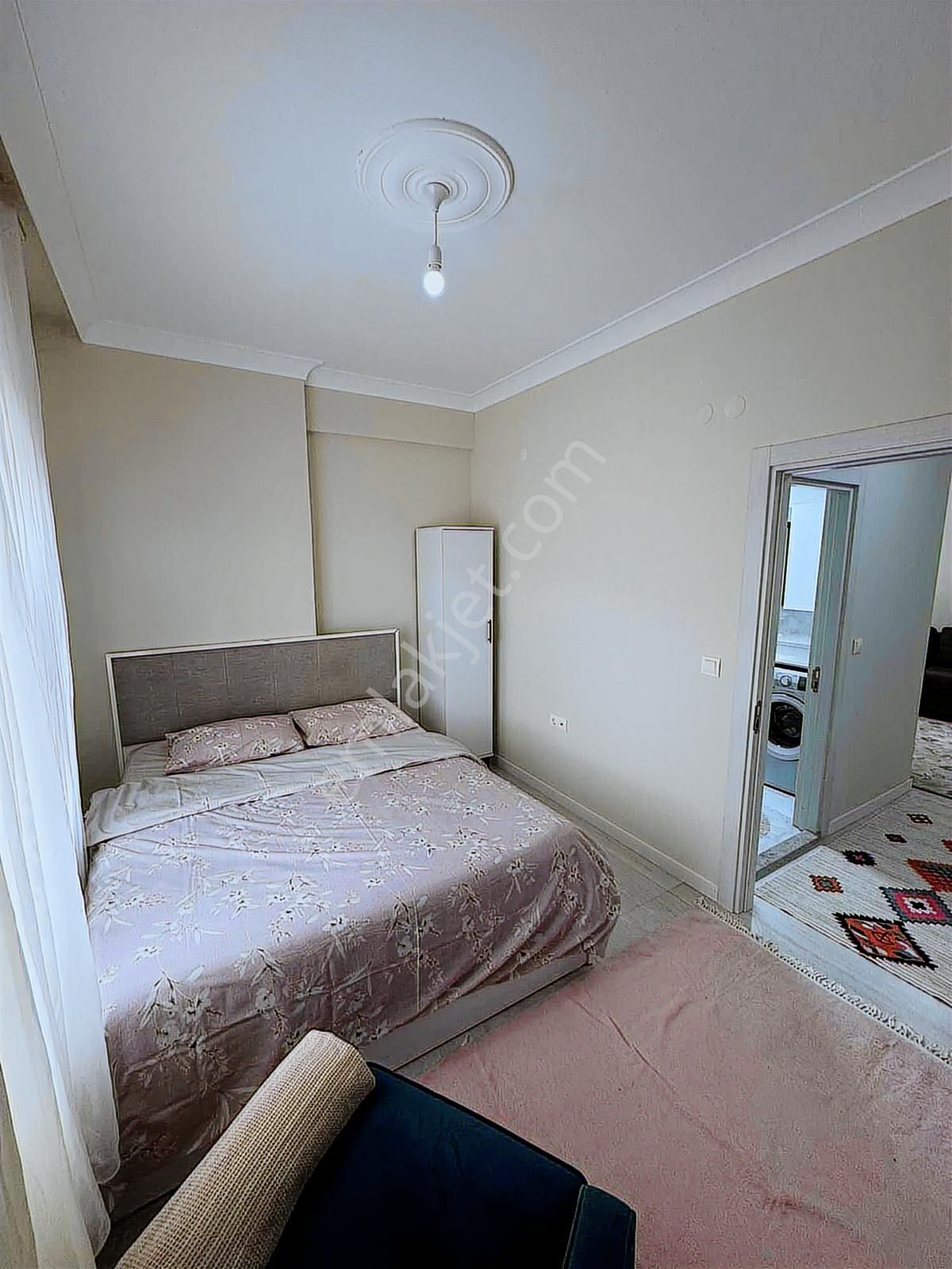 Bergama Zafer Mah. Kiralık 1+1 Eşyalı Sıfır Daıre - Görsel 19