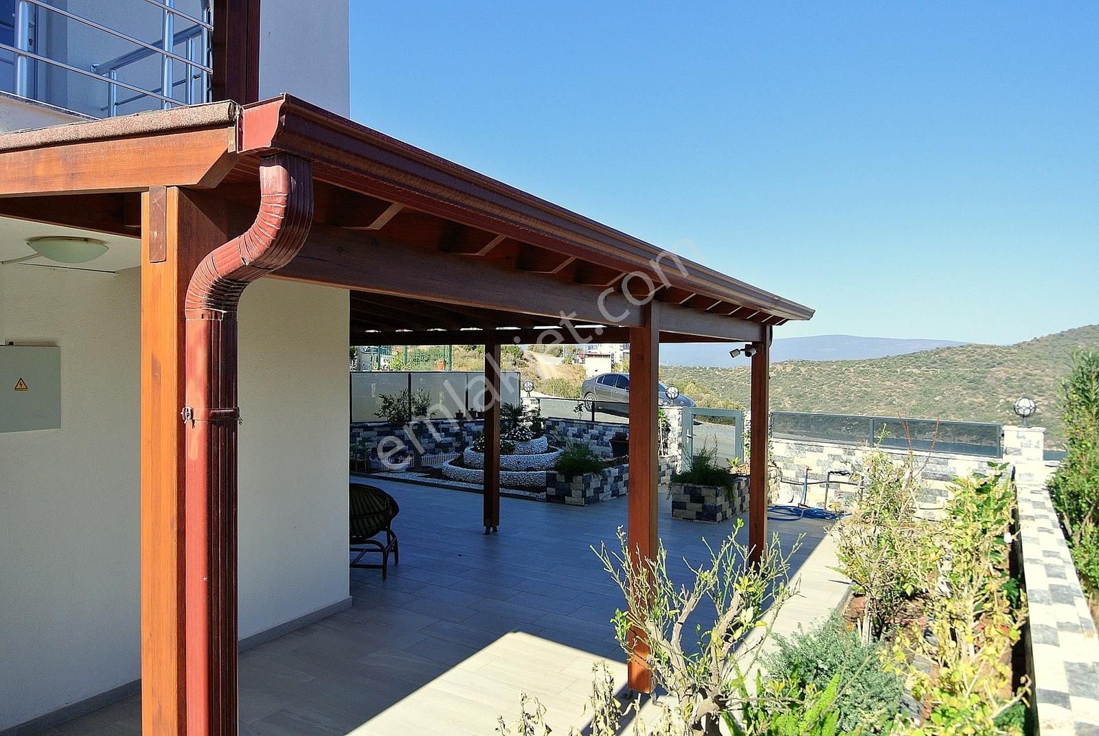 Turkuaz Kum Plajlı Sitede Yeni Bina Full Eşyalı Müstakil Villa - Görsel 3