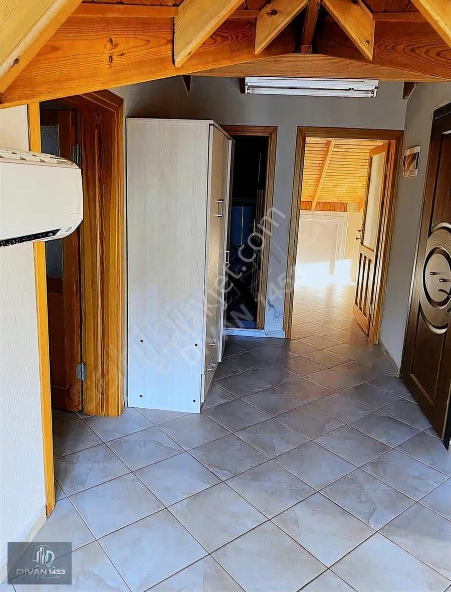 Urla Merkezde Geniş Çatı Katı - Görsel 8