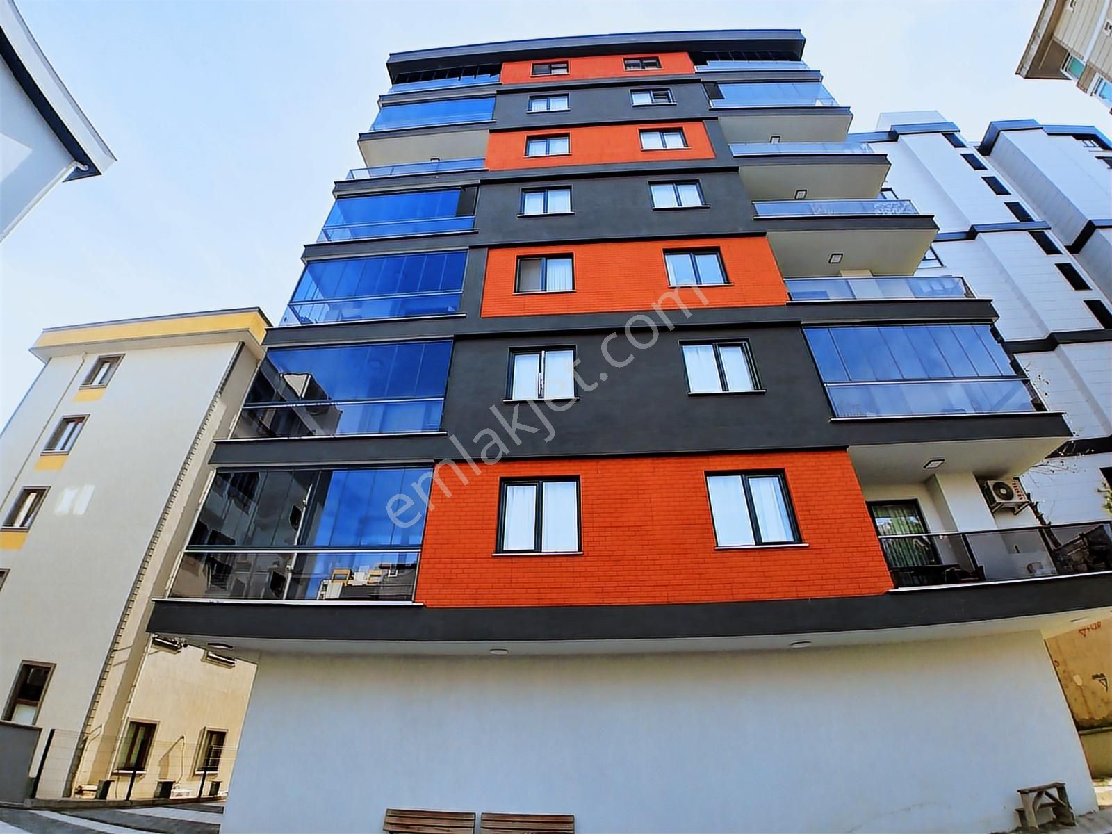 Elalmış Cad. Yakını-balkonlu-k.otoparklı-büyük Daire - Görsel 3
