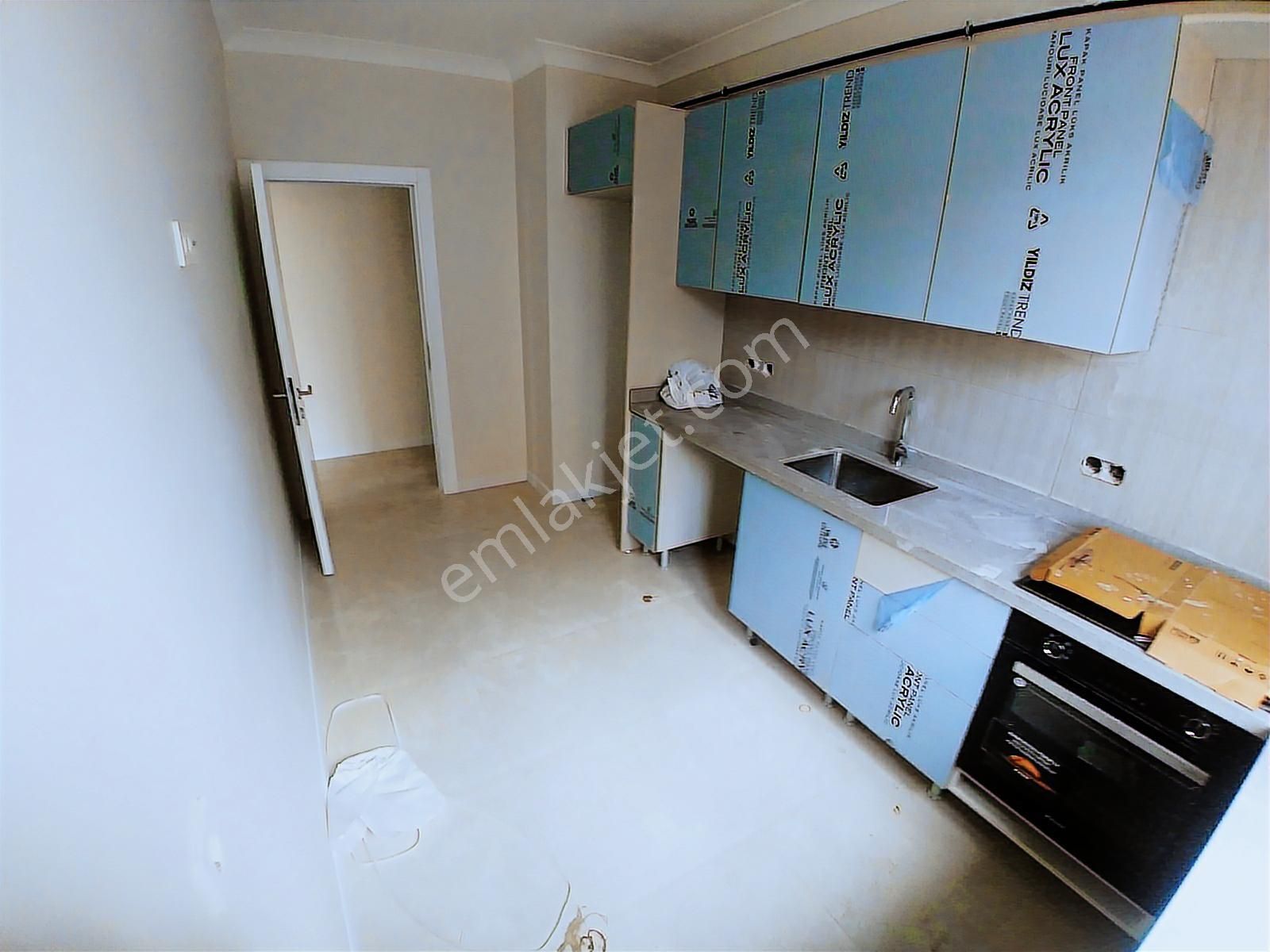 Elalmış Cad. Yakını-balkonlu-k.otoparklı-büyük Daire - Görsel 13