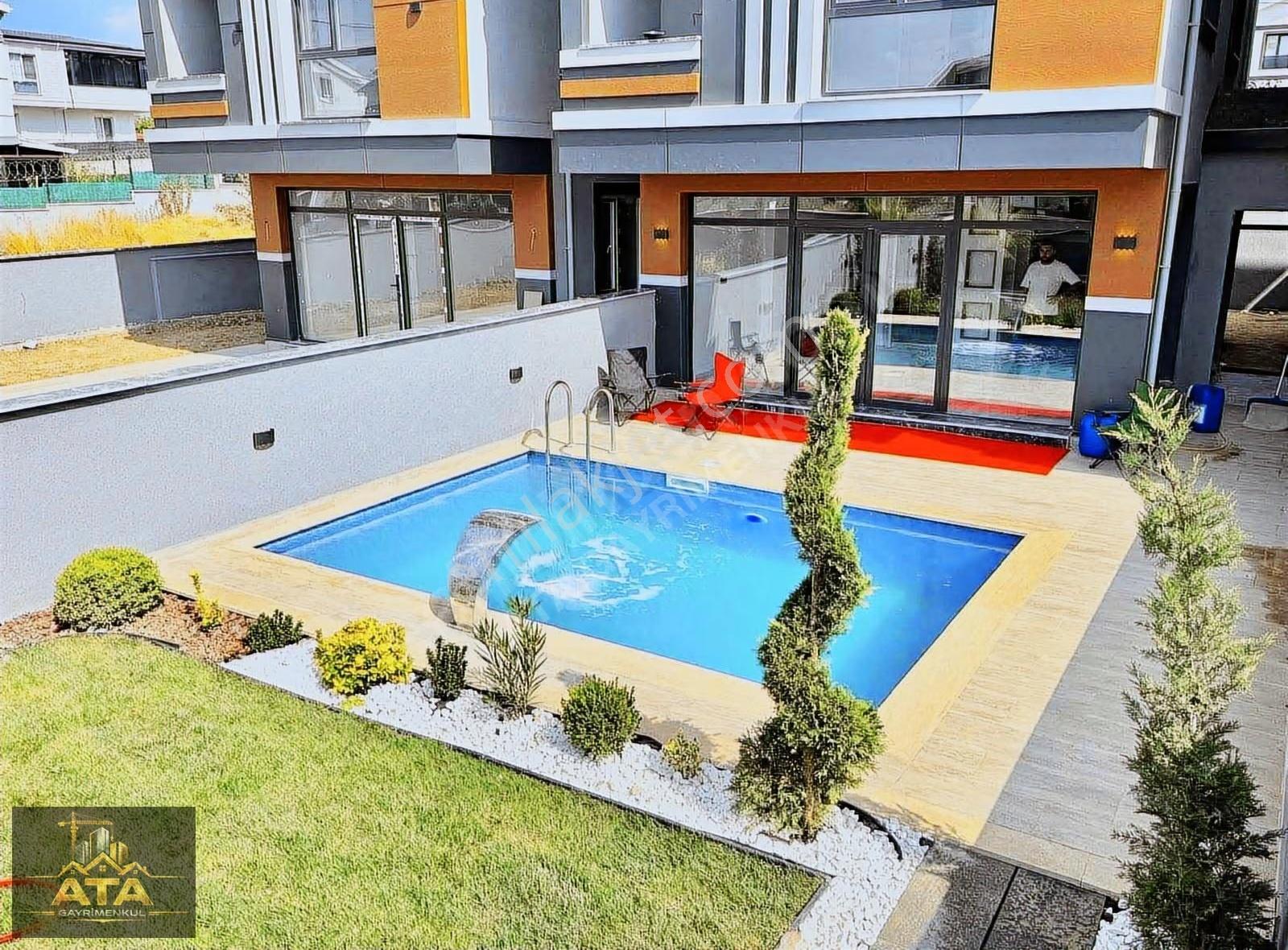 ꧂꧂ Kaliteden Ödün Yok & 4+1 Herşeyi Tam Eksiksiz & Havuzlu Villa - Görsel 12