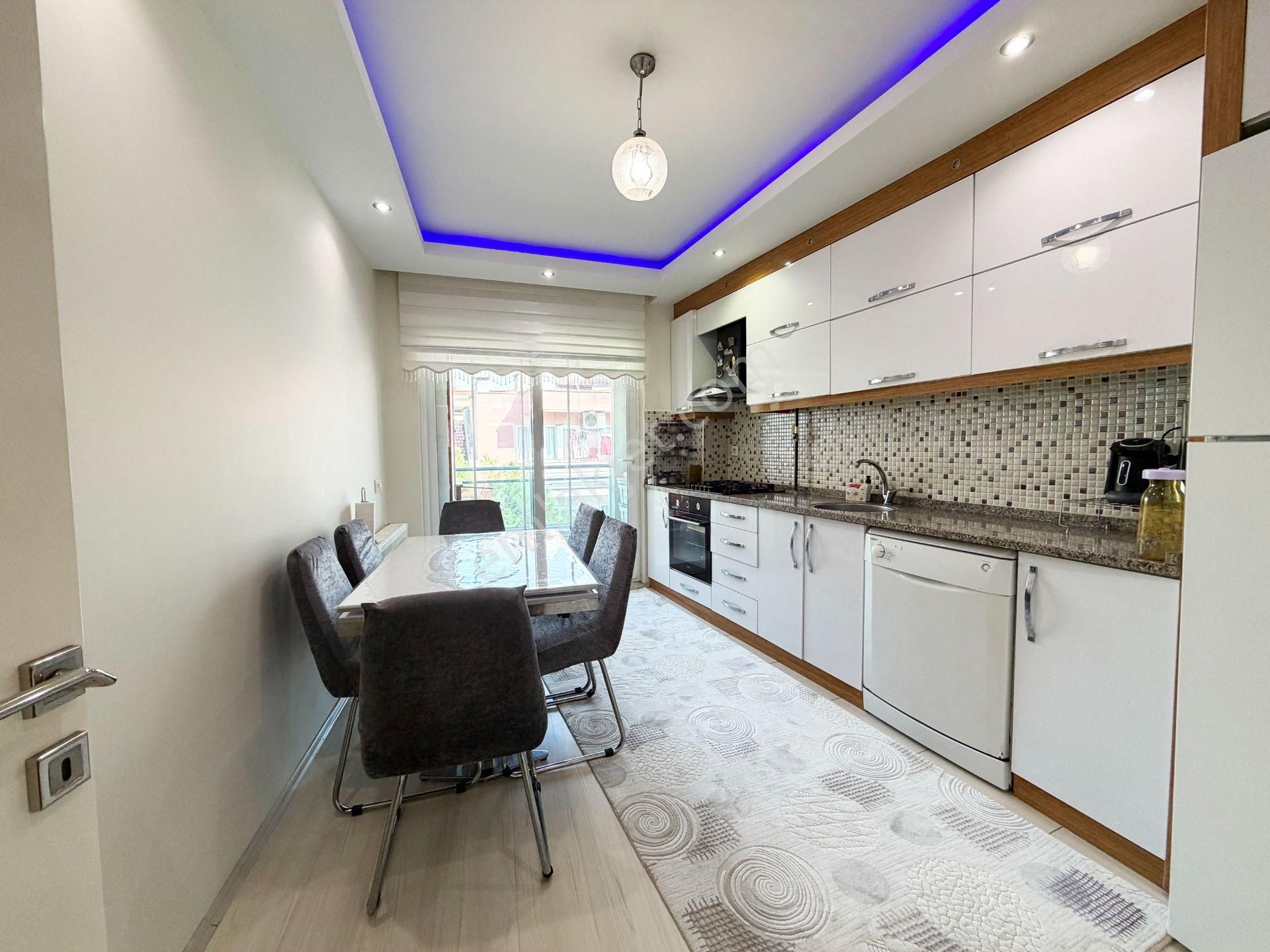 Atalar'da Önü Açık 3+2 Dubleks Teraslı Asansörlü Merkezi Konumda