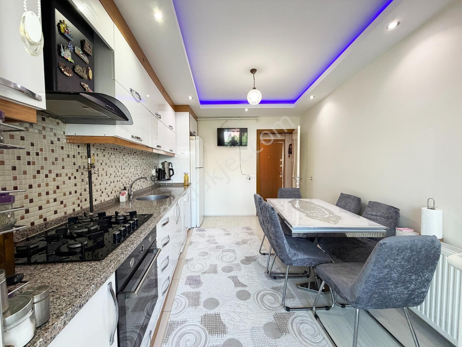 Atalar'da Önü Açık 3+2 Dubleks Teraslı Asansörlü Merkezi Konumda - Görsel 23