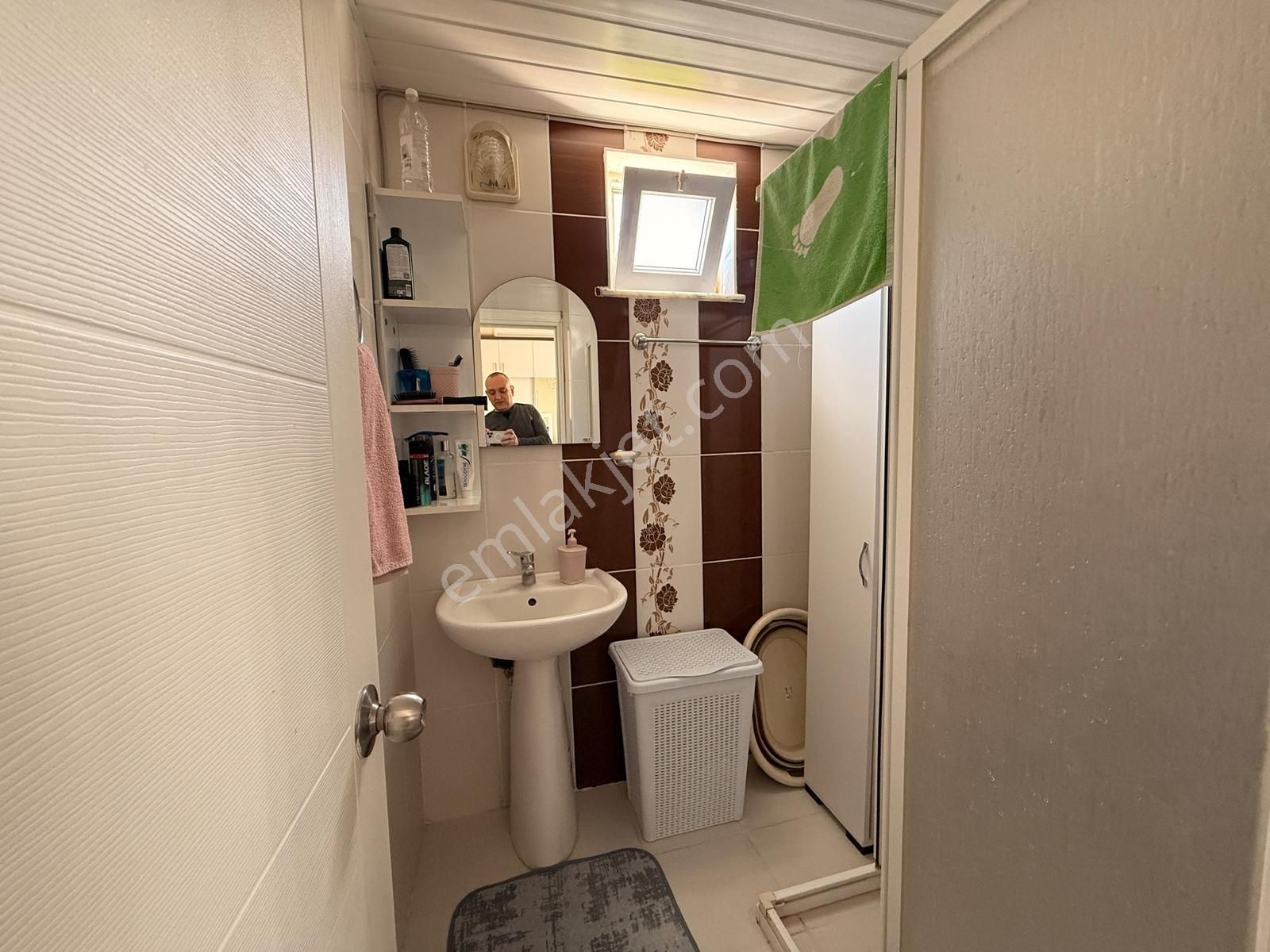 Hurma'da Merkezi Konumda Temiz Eşyalı 2+1 Daire - Görsel 15