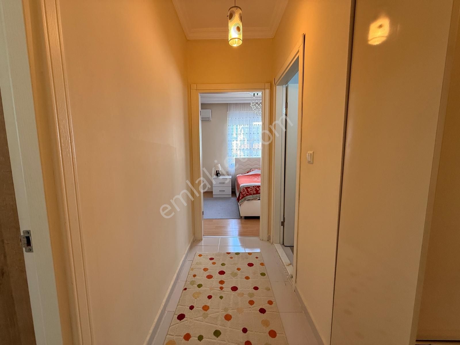 Hurma'da Merkezi Konumda Temiz Eşyalı 2+1 Daire - Görsel 16