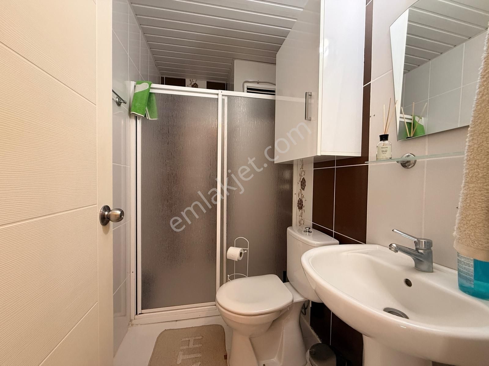 Hurma'da Merkezi Konumda Temiz Eşyalı 2+1 Daire - Görsel 3