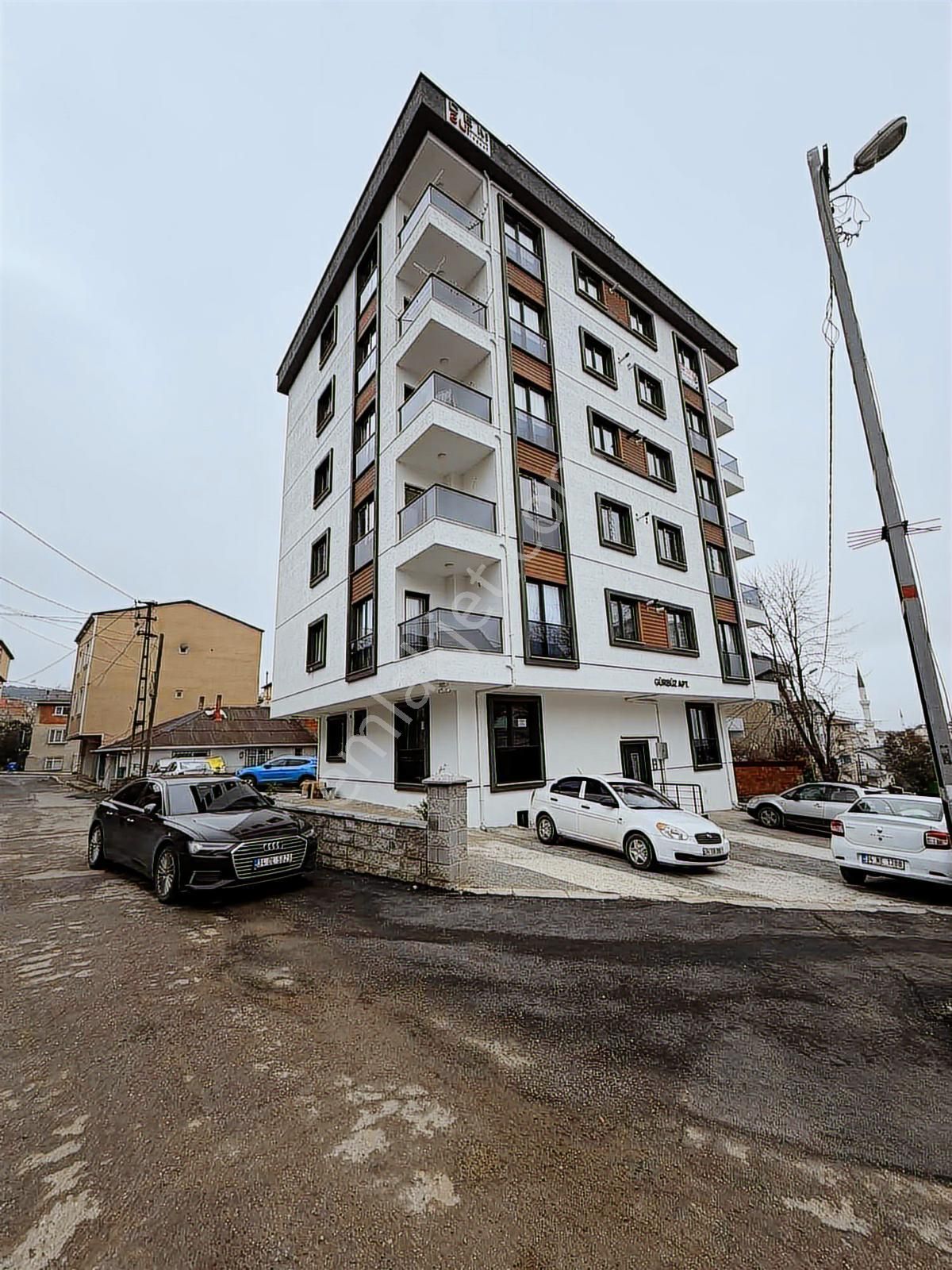 Vefa Gayrimenkulden Y.selim Mah.de 100 M2 Satılık Daire - Görsel 3
