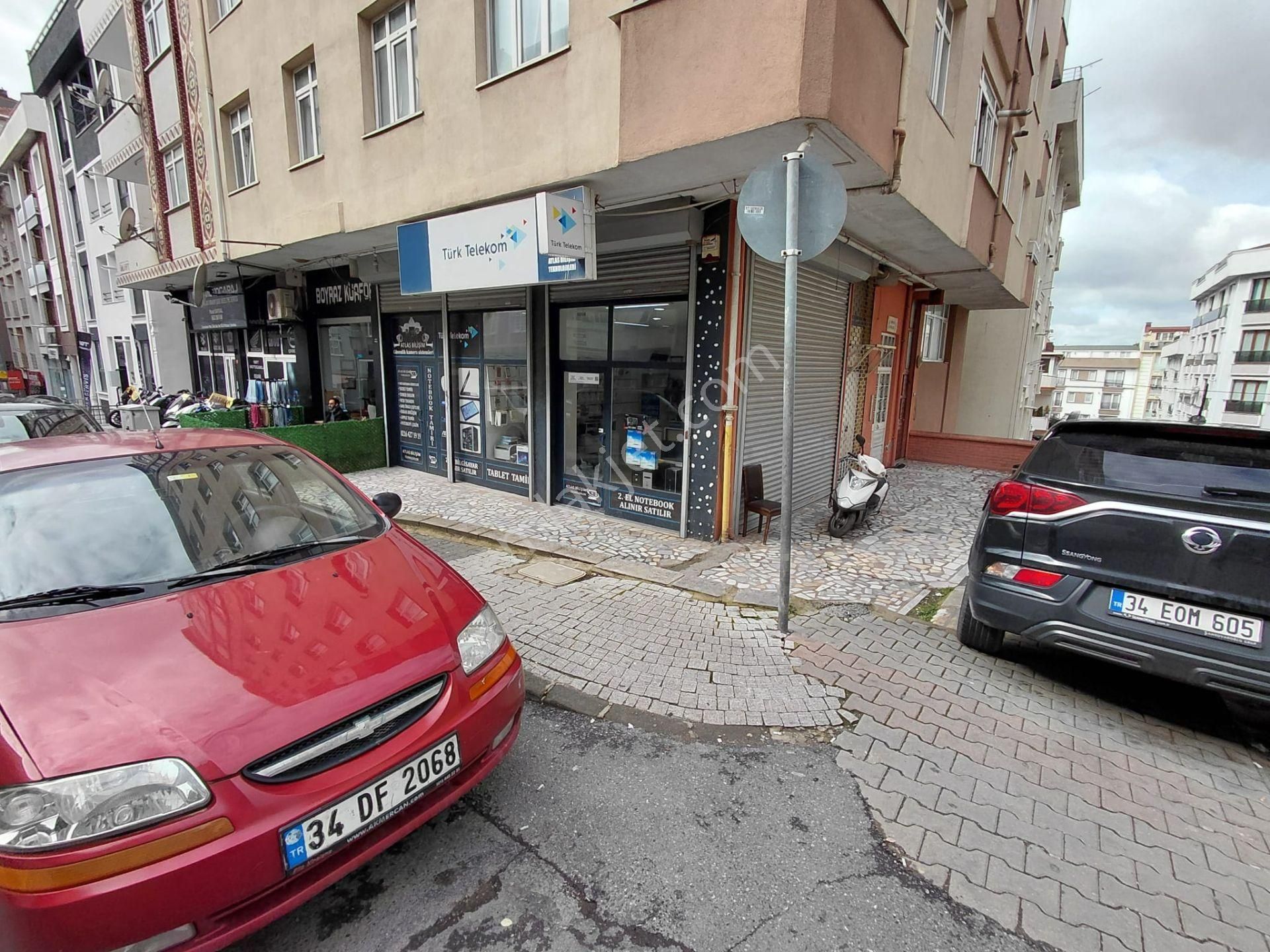 !!! Kaçmaz Fırsat !!! Bir Daire Fiyatına 3dükkan 1 Daire-dört Bağımsız Bölüm