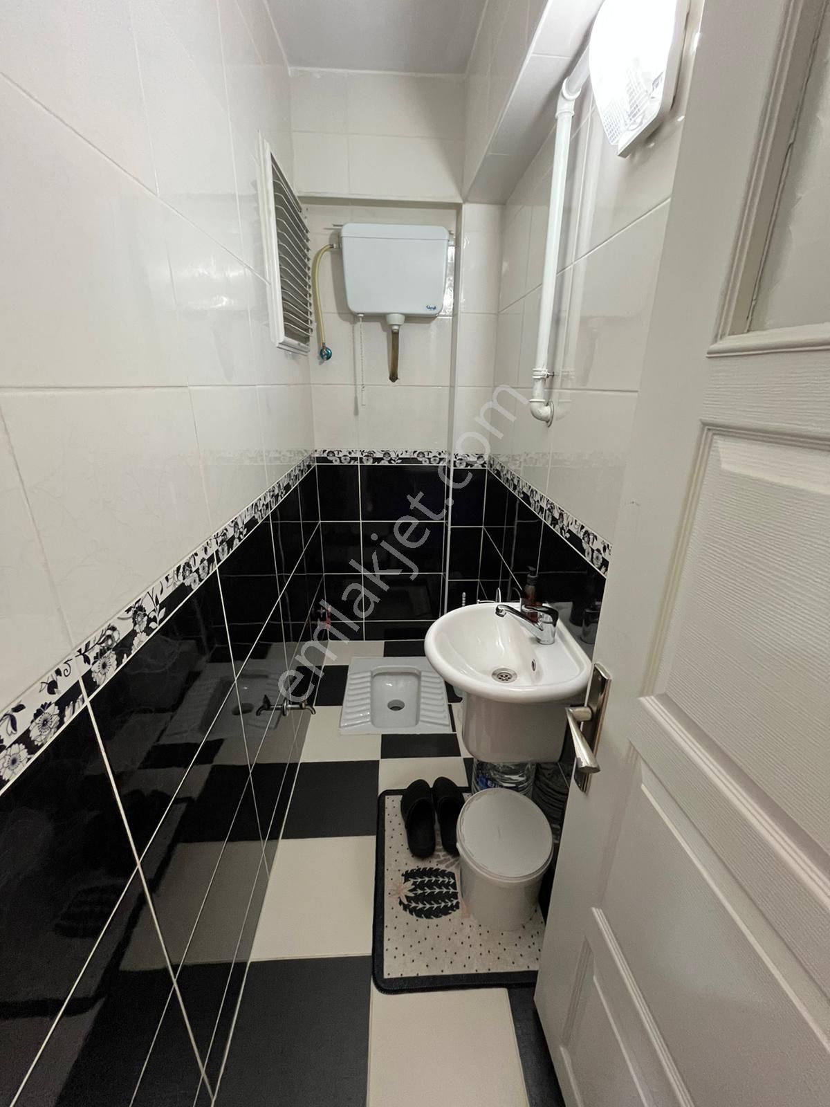 Güneş'ten Şirinyer İzban Yakını 2+1 70m Balkonlu Kapalı Çatı - Görsel 16