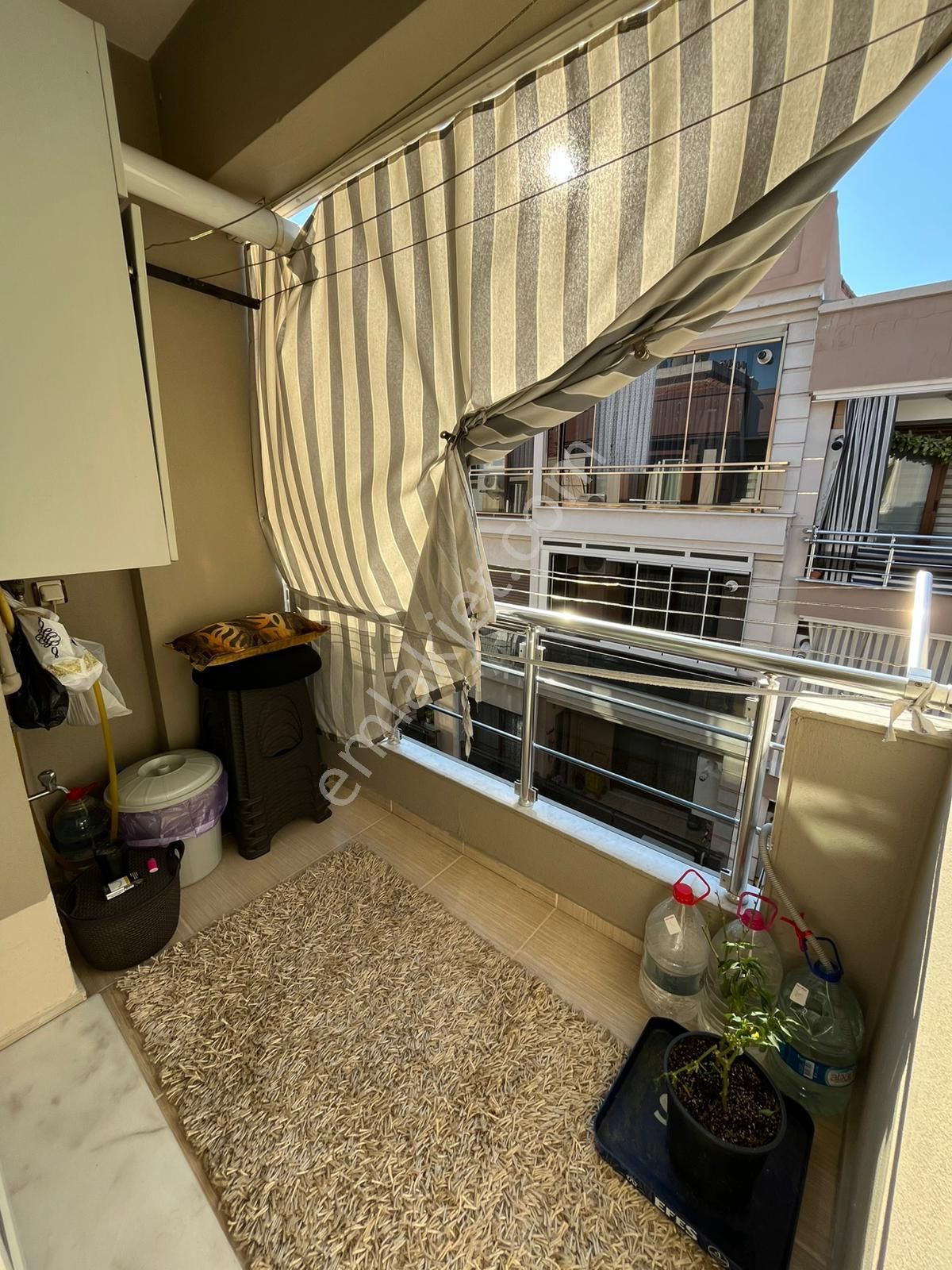 Güneş'ten Şirinyer İzban Yakını 2+1 70m Balkonlu Kapalı Çatı - Görsel 15