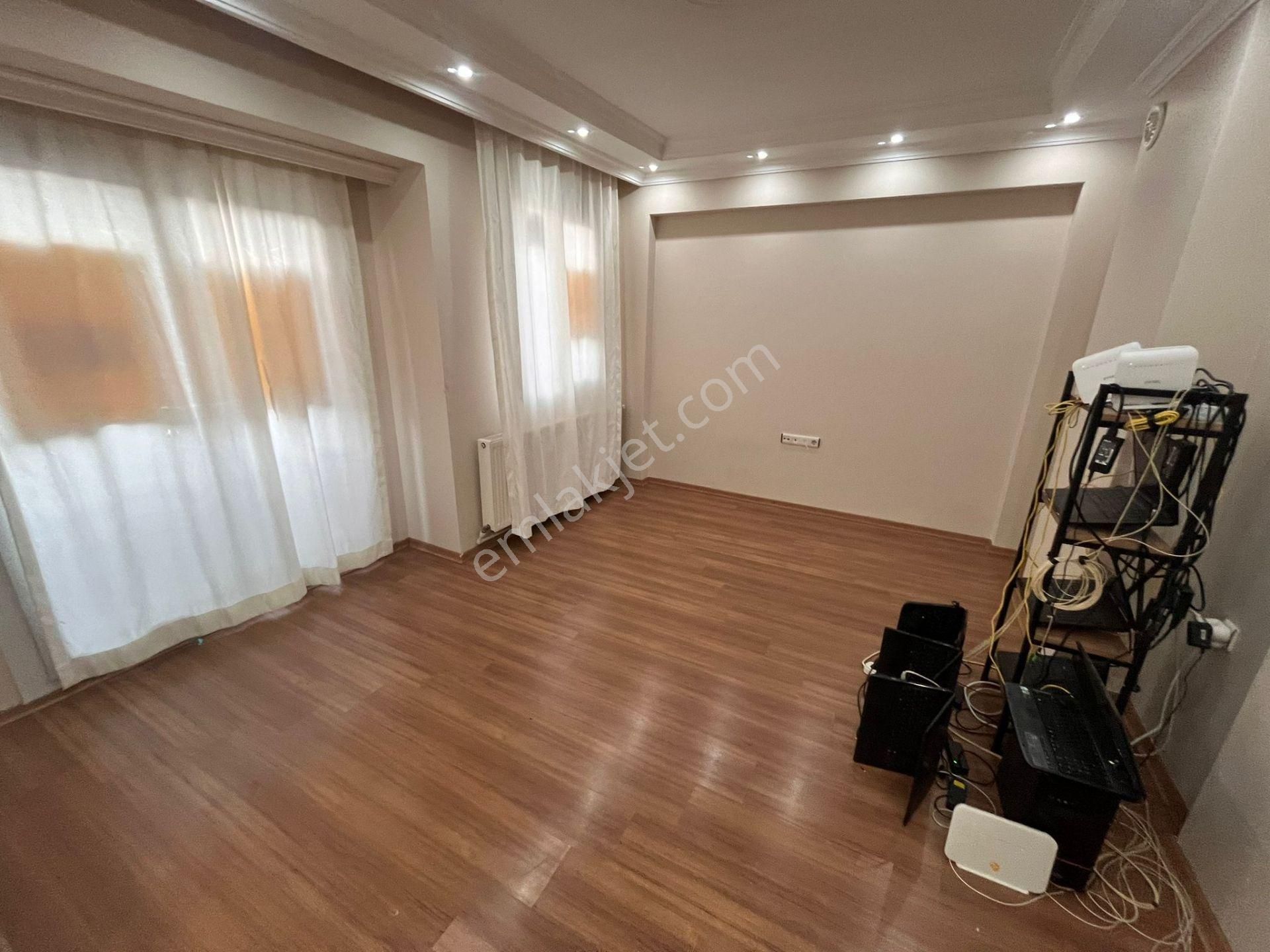 Güneş'ten Şirinyer İzban Yakını 2+1 70m Balkonlu Kapalı Çatı - Görsel 19