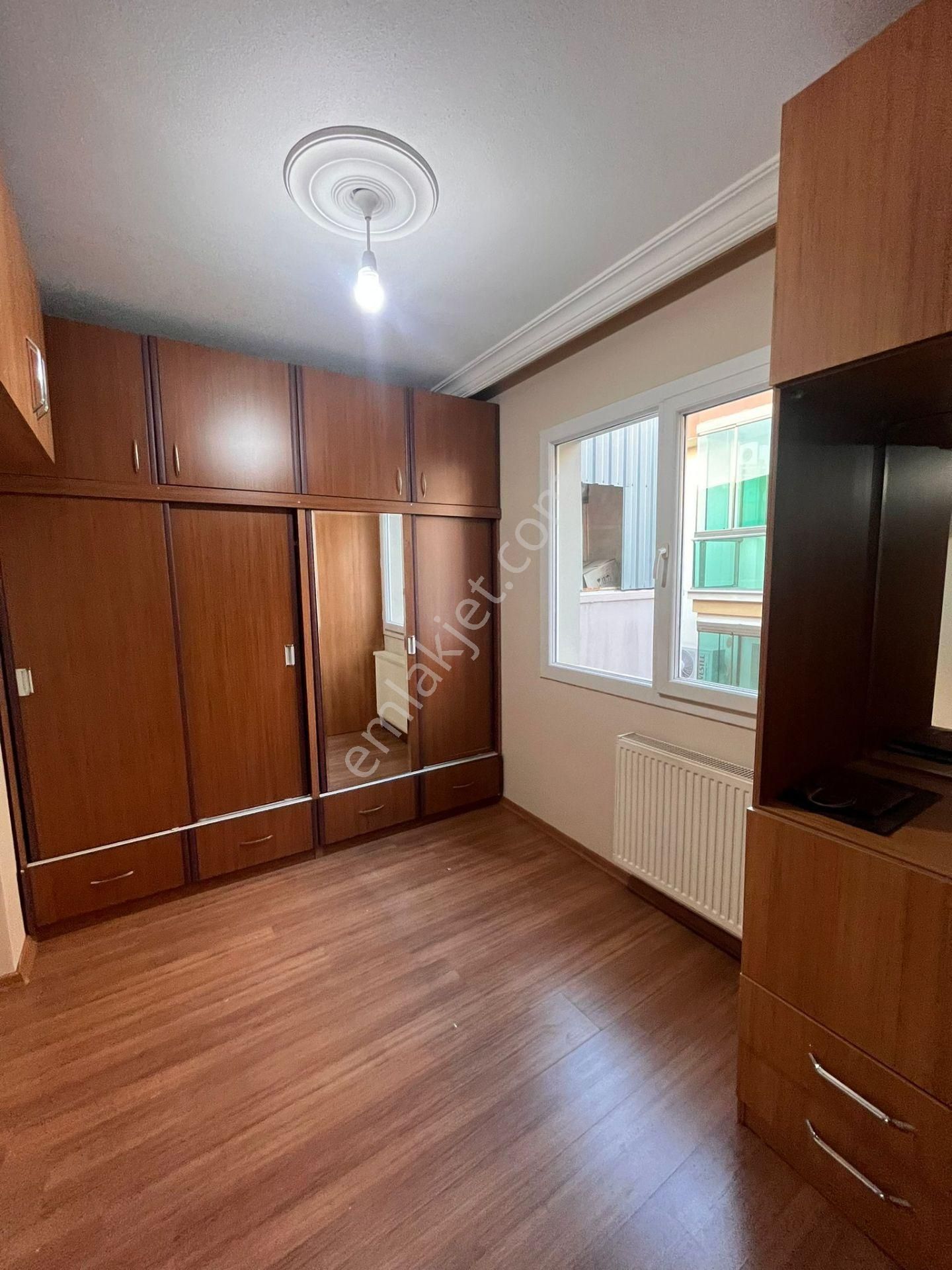 Güneş'ten Şirinyer İzban Yakını 2+1 70m Balkonlu Kapalı Çatı - Görsel 25