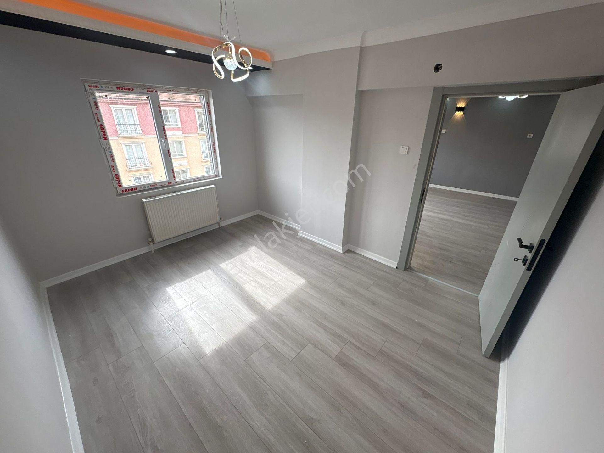 Hayal 'den Plevne Mh^de Merkezde E. Banyolu G. Odalı 3+1 Daire! - Görsel 20