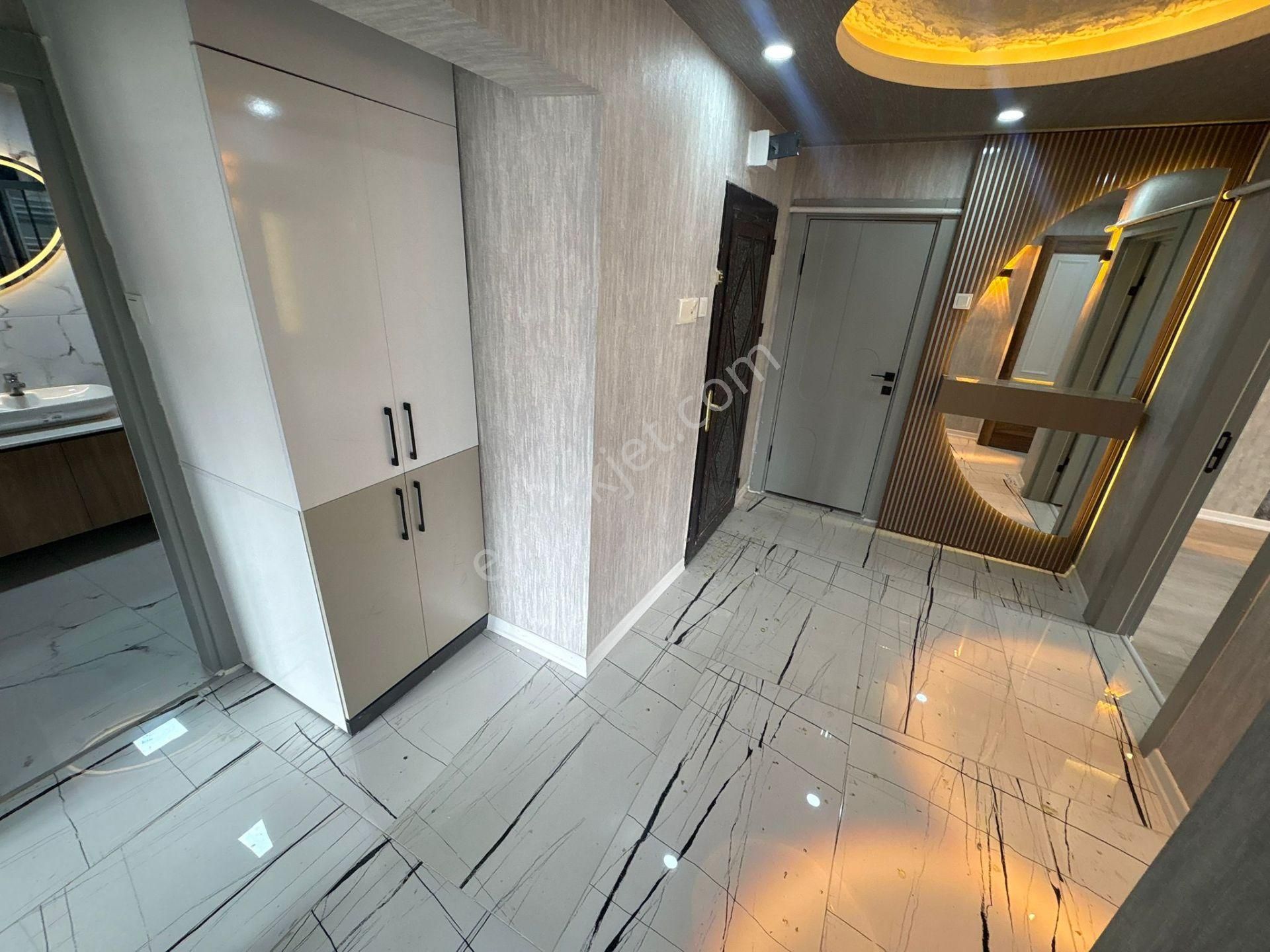 Hayal 'den Plevne Mh^de Merkezde E. Banyolu G. Odalı 3+1 Daire! - Görsel 23