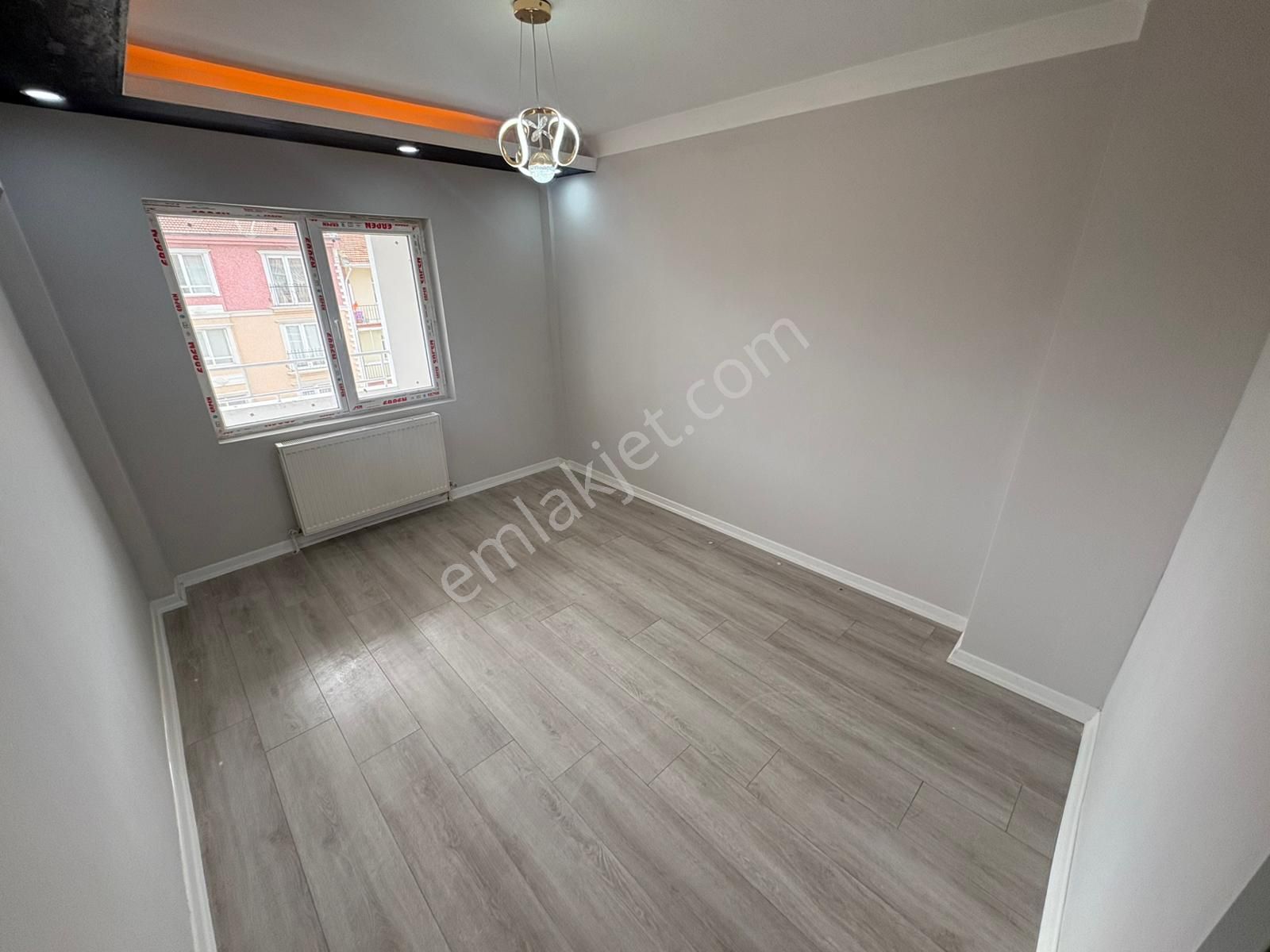 Hayal 'den Plevne Mh^de Merkezde E. Banyolu G. Odalı 3+1 Daire! - Görsel 14