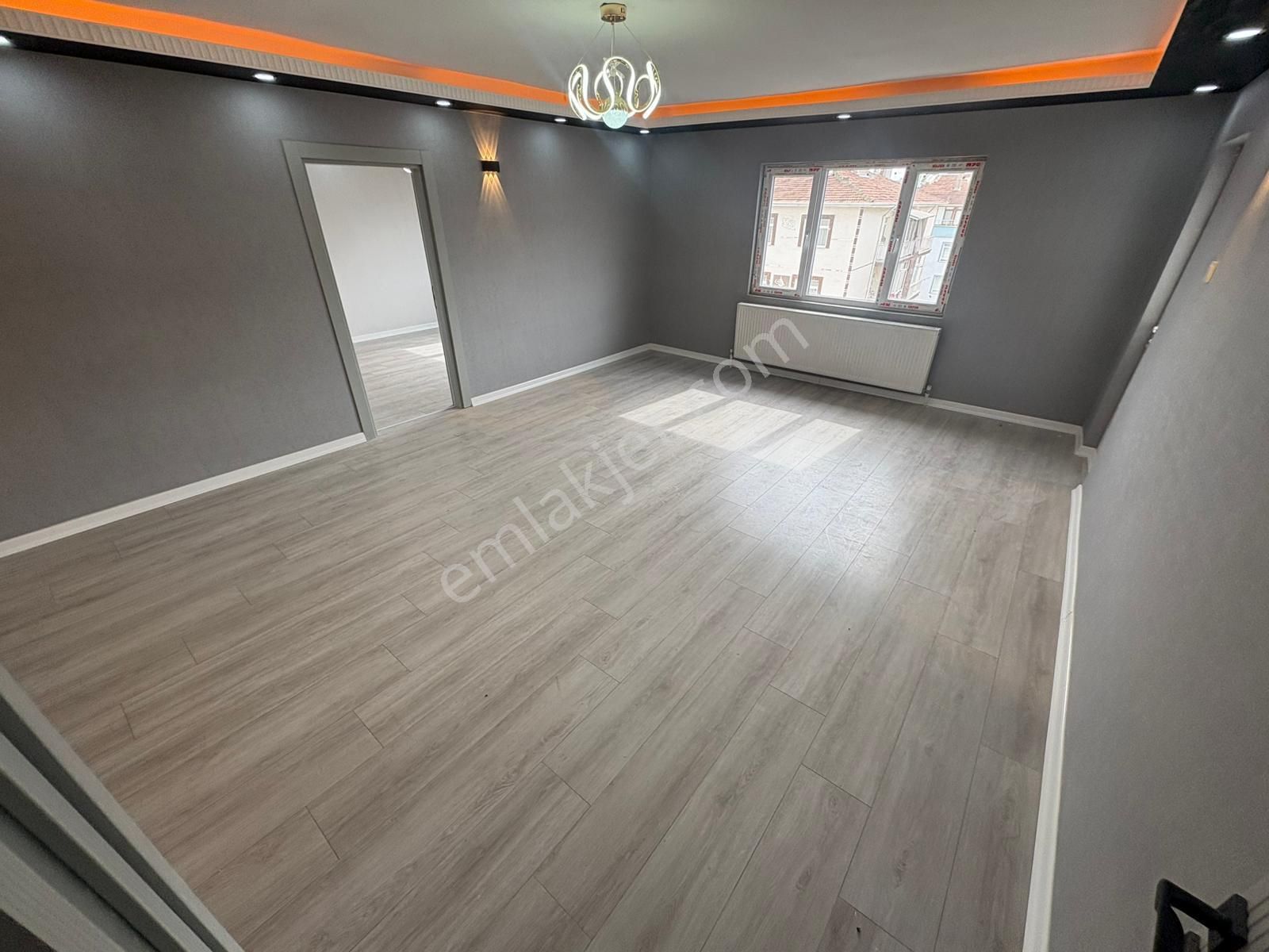 Hayal 'den Plevne Mh^de Merkezde E. Banyolu G. Odalı 3+1 Daire! - Görsel 9