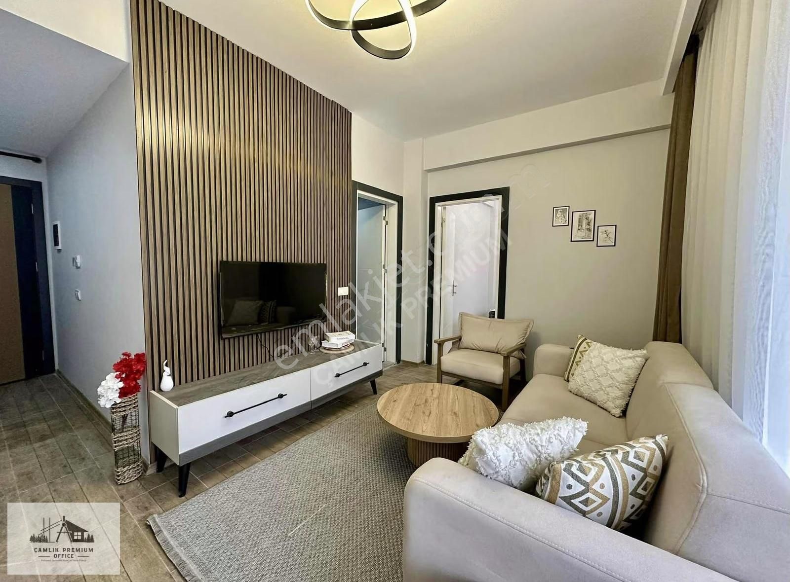 Antalya Yolu Üstü Sıfır Bina Balkonlu Eşyalı Ayrı Mutfaklı Apart