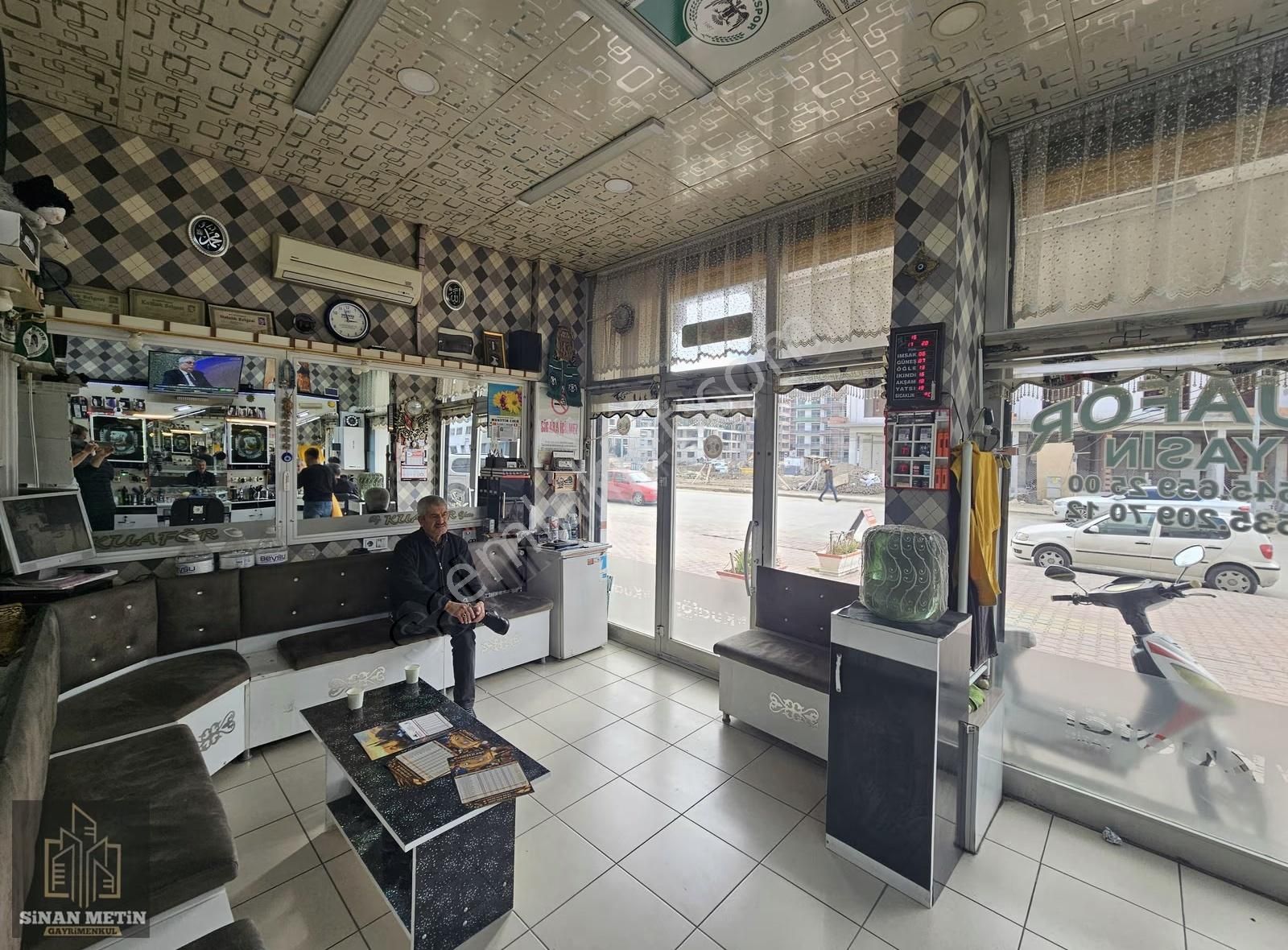 Fetih Cad. Erenler Mh Mülkiyeti İle Satılık Kuaför Dükkanı - Görsel 6