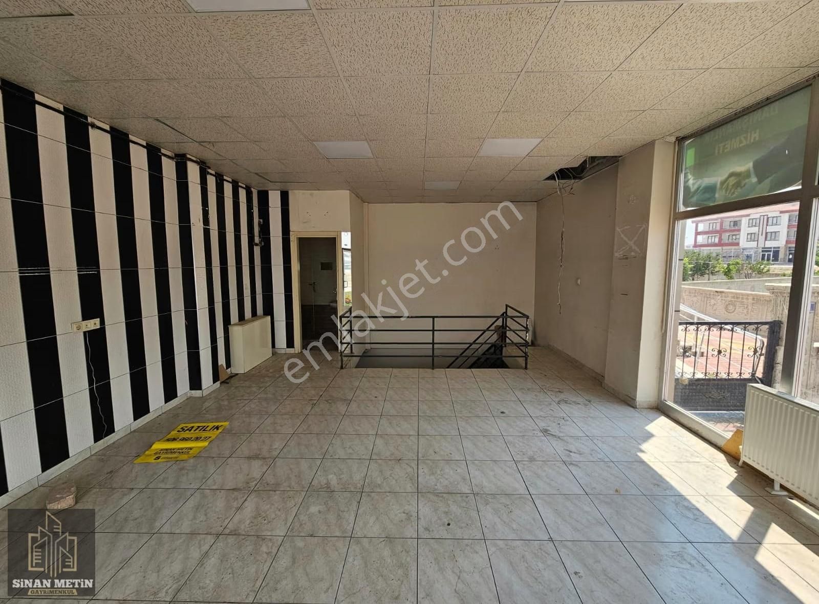 İsmail Kaya Caddesinde 45m2 Zemin + 45m2 Bodrum Köşe Dükkan - Görsel 7