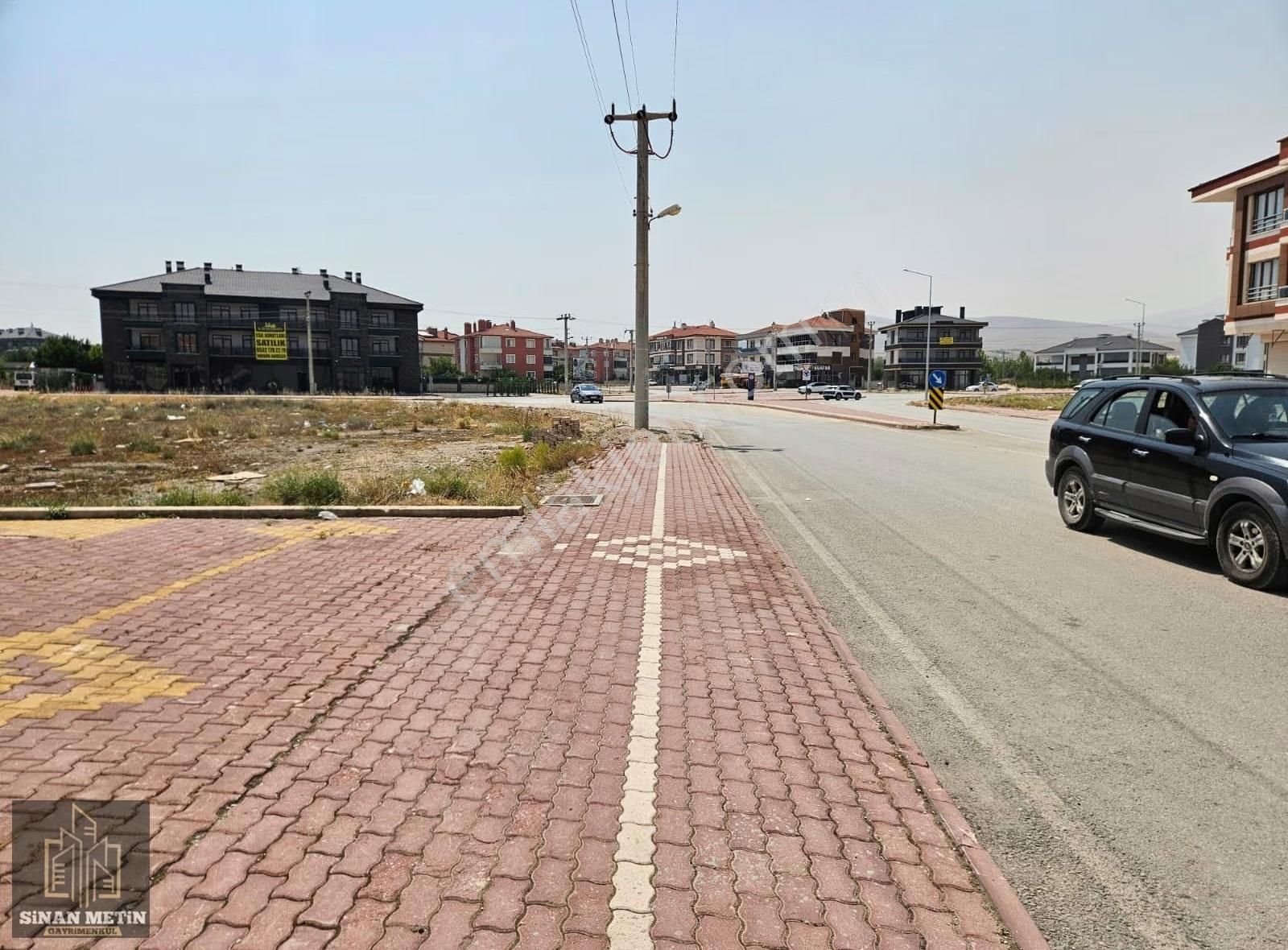 İsmail Kaya Caddesinde 45m2 Zemin + 45m2 Bodrum Köşe Dükkan - Görsel 10
