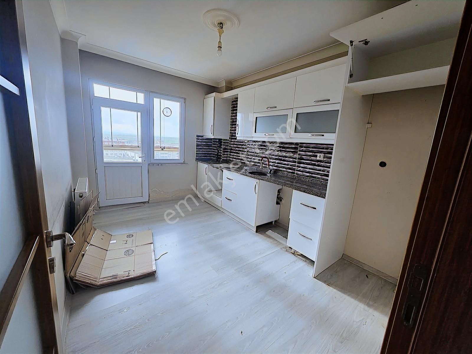 Ergene'de 2+1 100m2 Ayrı Wc Li İskanlı Kiralık Daire!!