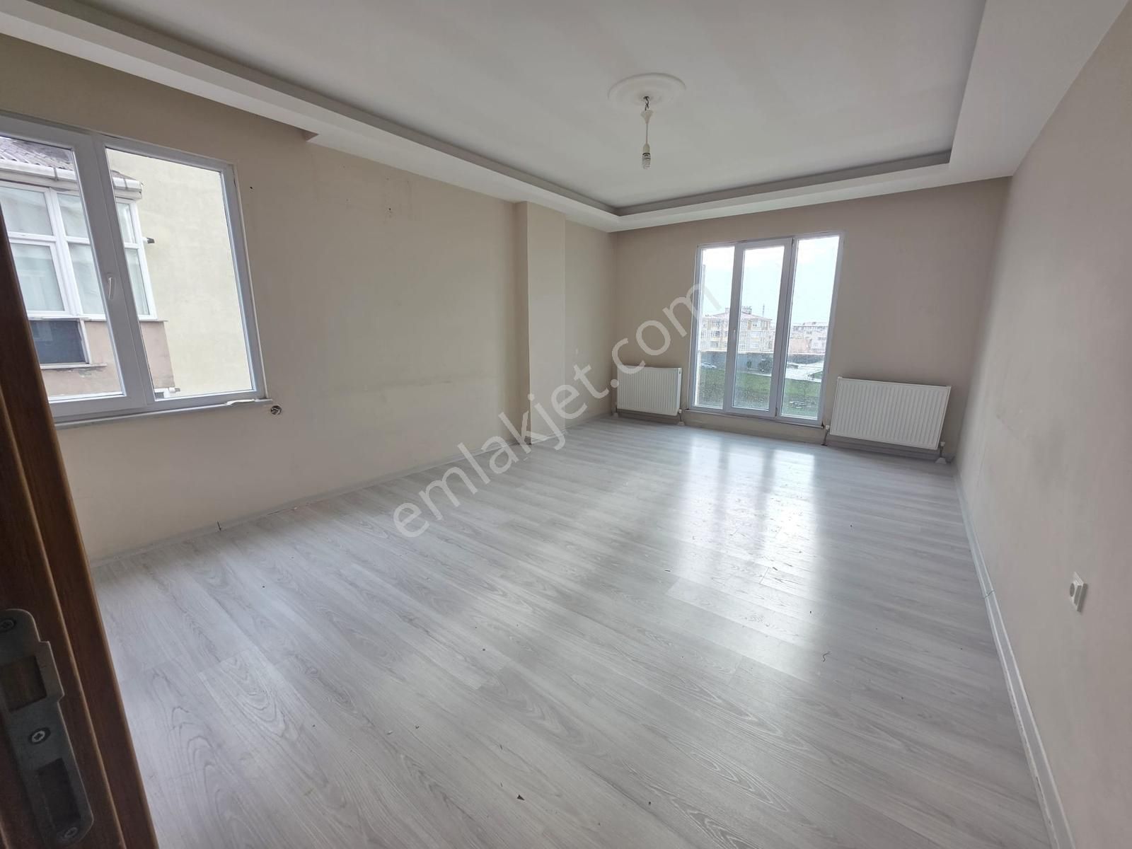 Ergene'de 2+1 100m2 Ayrı Wc Li İskanlı Kiralık Daire!! - Görsel 6