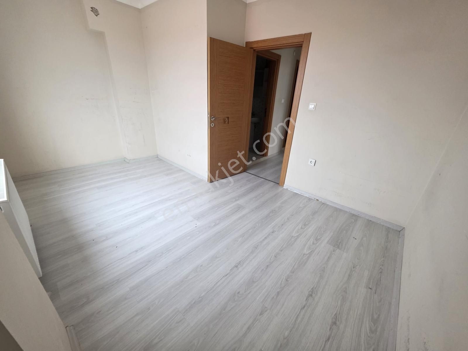 Ergene'de 2+1 100m2 Ayrı Wc Li İskanlı Kiralık Daire!! - Görsel 13