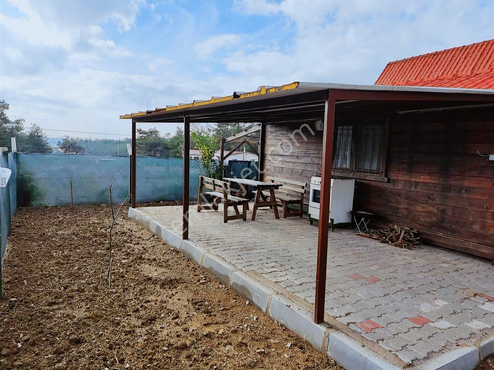 Buca Belanbaşı İçinde Ev, Elektrik Ve Suyu Olan Muhteşem Arsa - Görsel 4