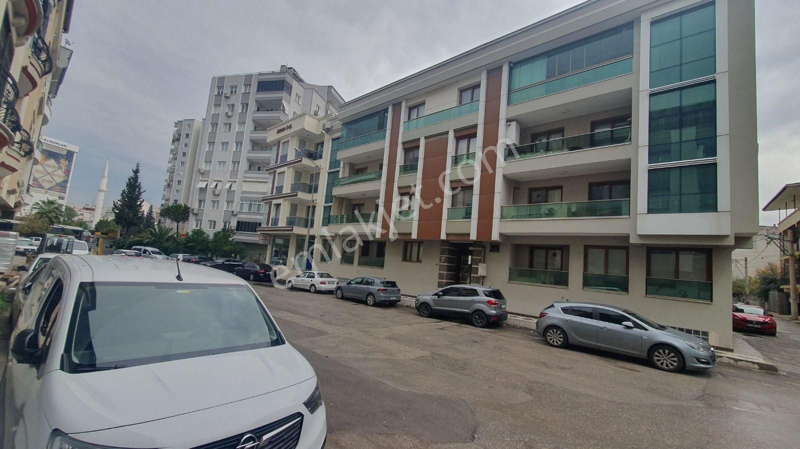 Buca Yenigun Mahallesi Arakat Ultra Lüks Satılık Sıfır 3+1 Daire