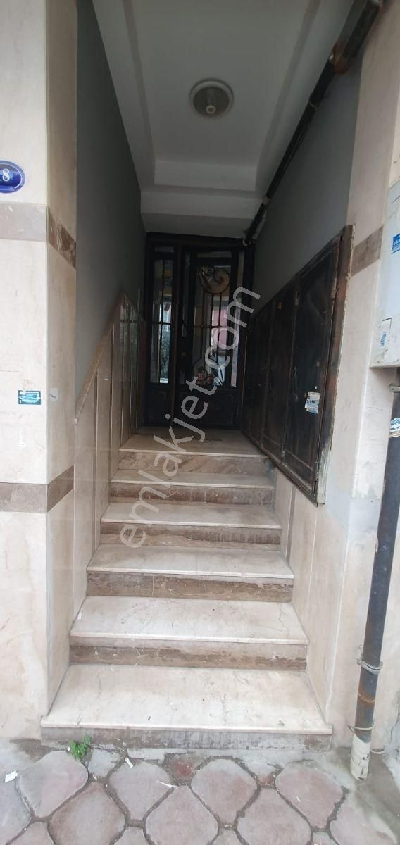 Buca Üniversite Yakını Ara Kat 1+1 Satılık Eşyalı Diare - Görsel 7