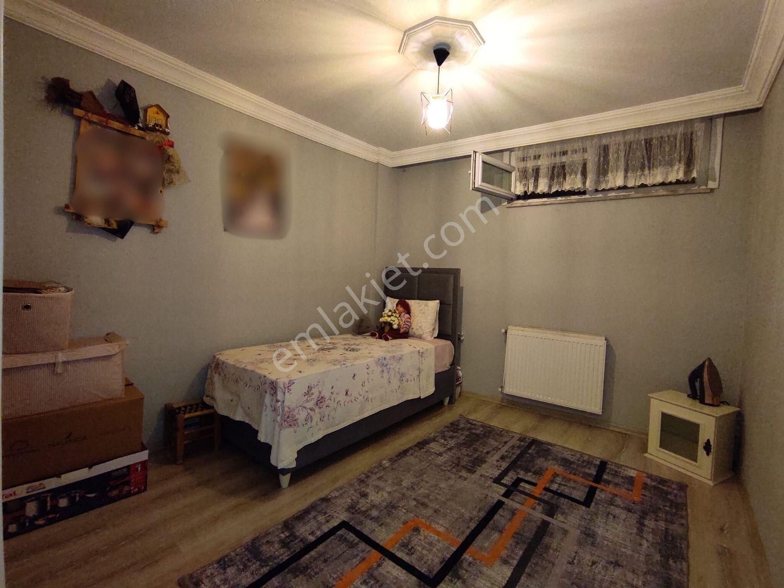 Peronların Yanında 3+1 Yüksek Giriş Balkonlu Geniş Enfes Daire - Görsel 25