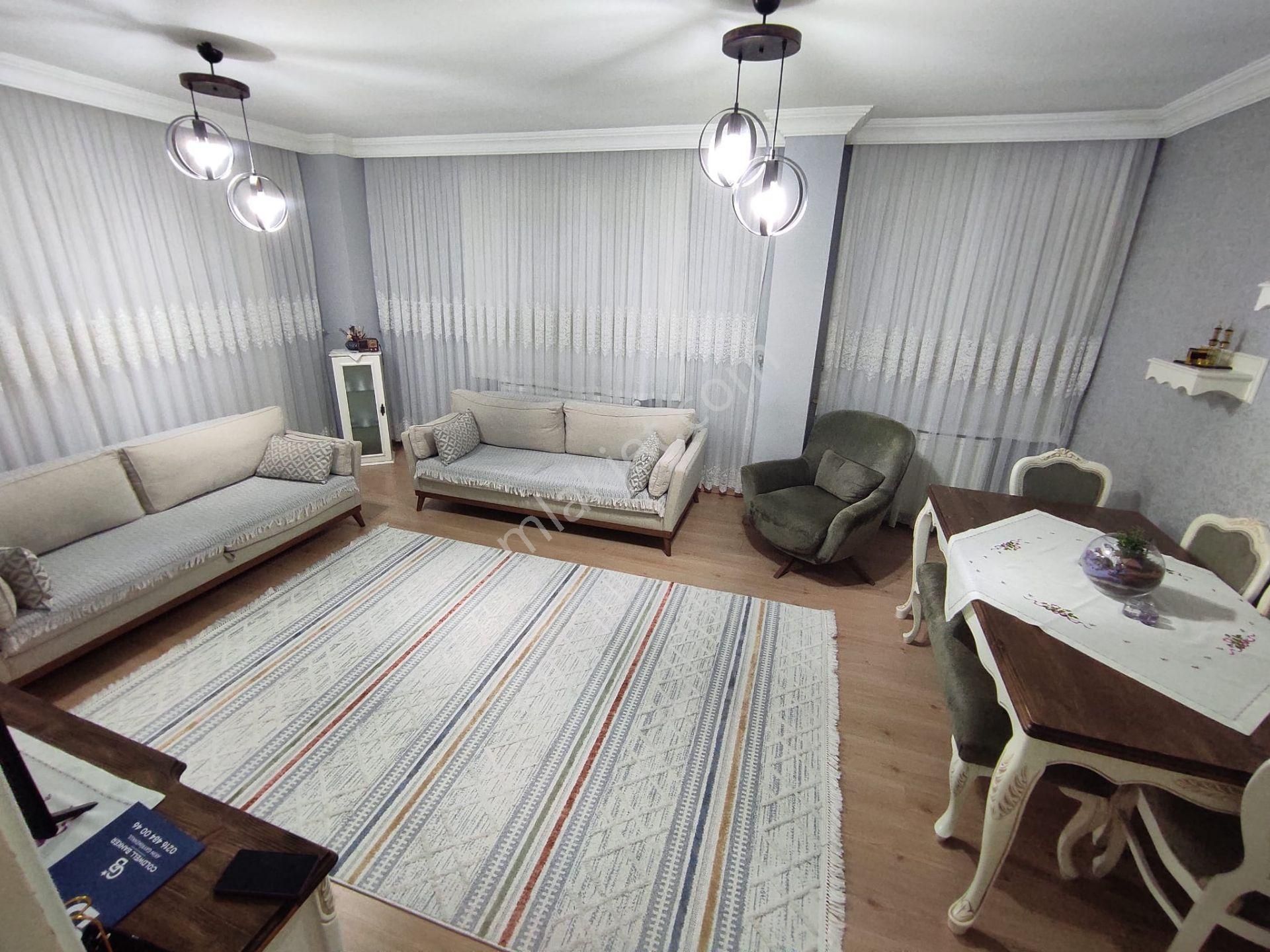 Peronların Yanında 3+1 Yüksek Giriş Balkonlu Geniş Enfes Daire - Görsel 2