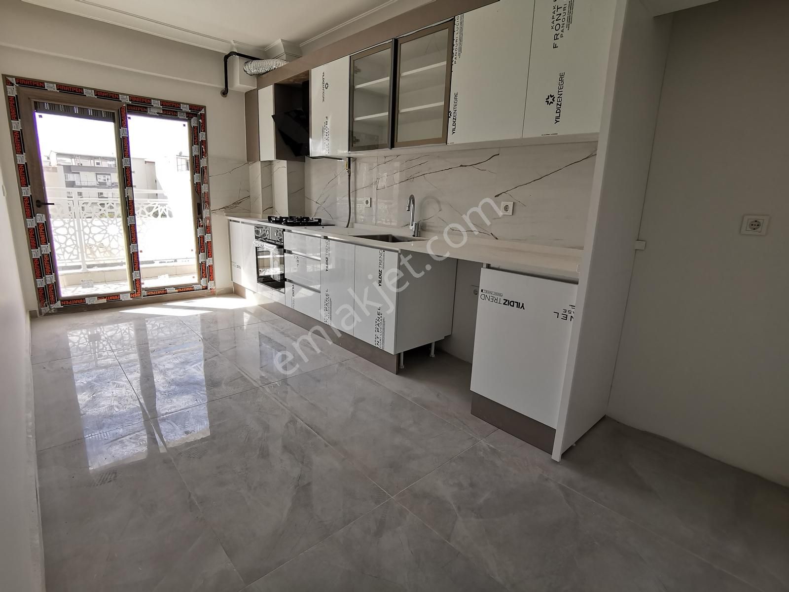 Koyundere Merkezde Kiralık Doğalgazlı 3+1 Köşe Daire - Görsel 11