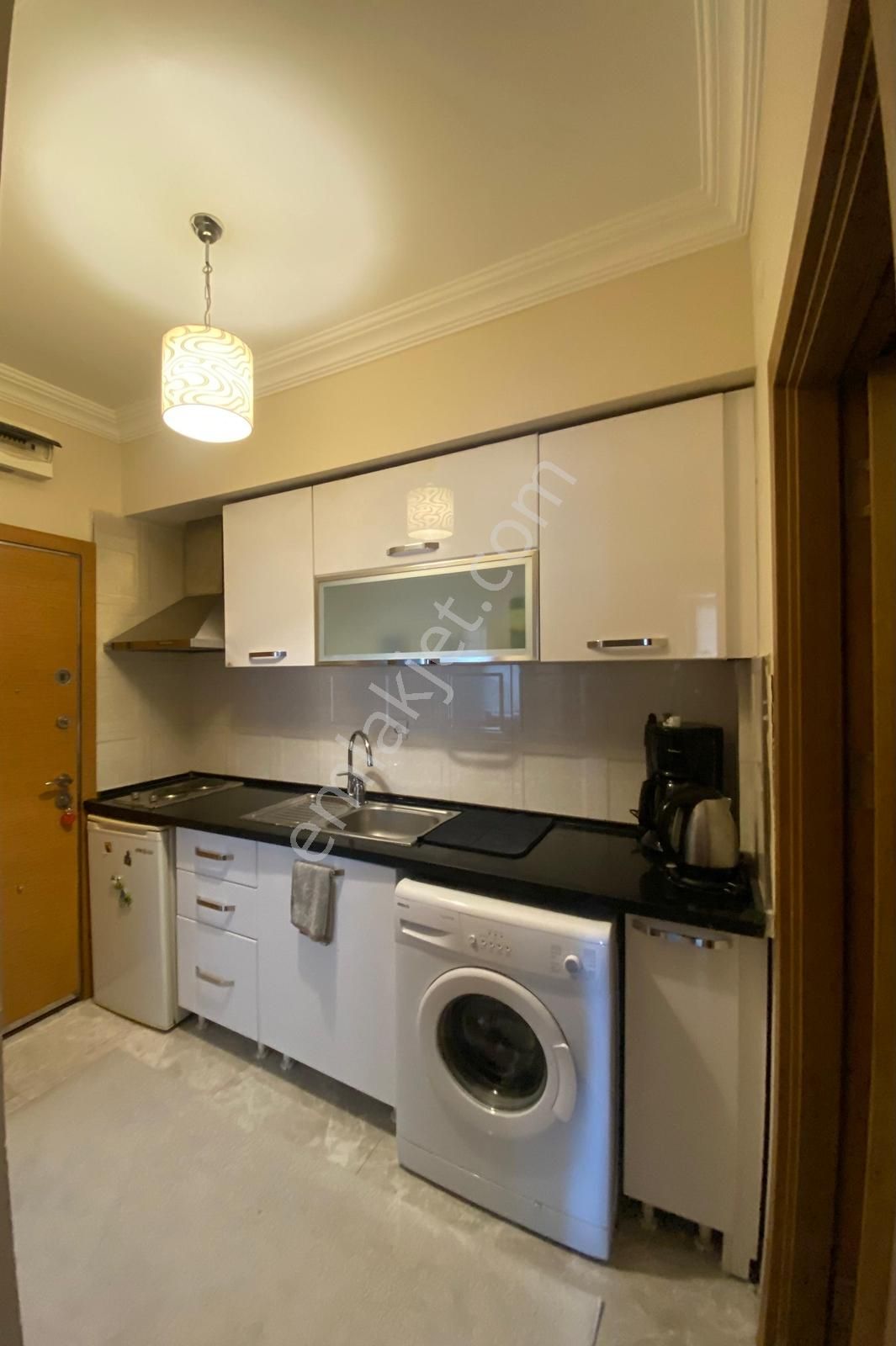 Özkaptan' Dan Bağlar' Da Şehrin Merkezinde 1+1 Kiralık Daire - Görsel 14