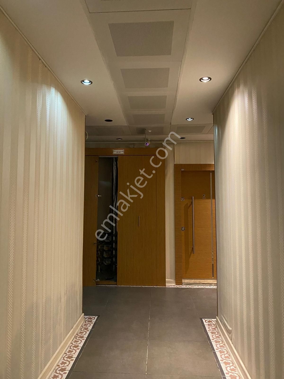 Özkaptan' Dan Bağlar' Da Şehrin Merkezinde 1+1 Kiralık Daire - Görsel 10