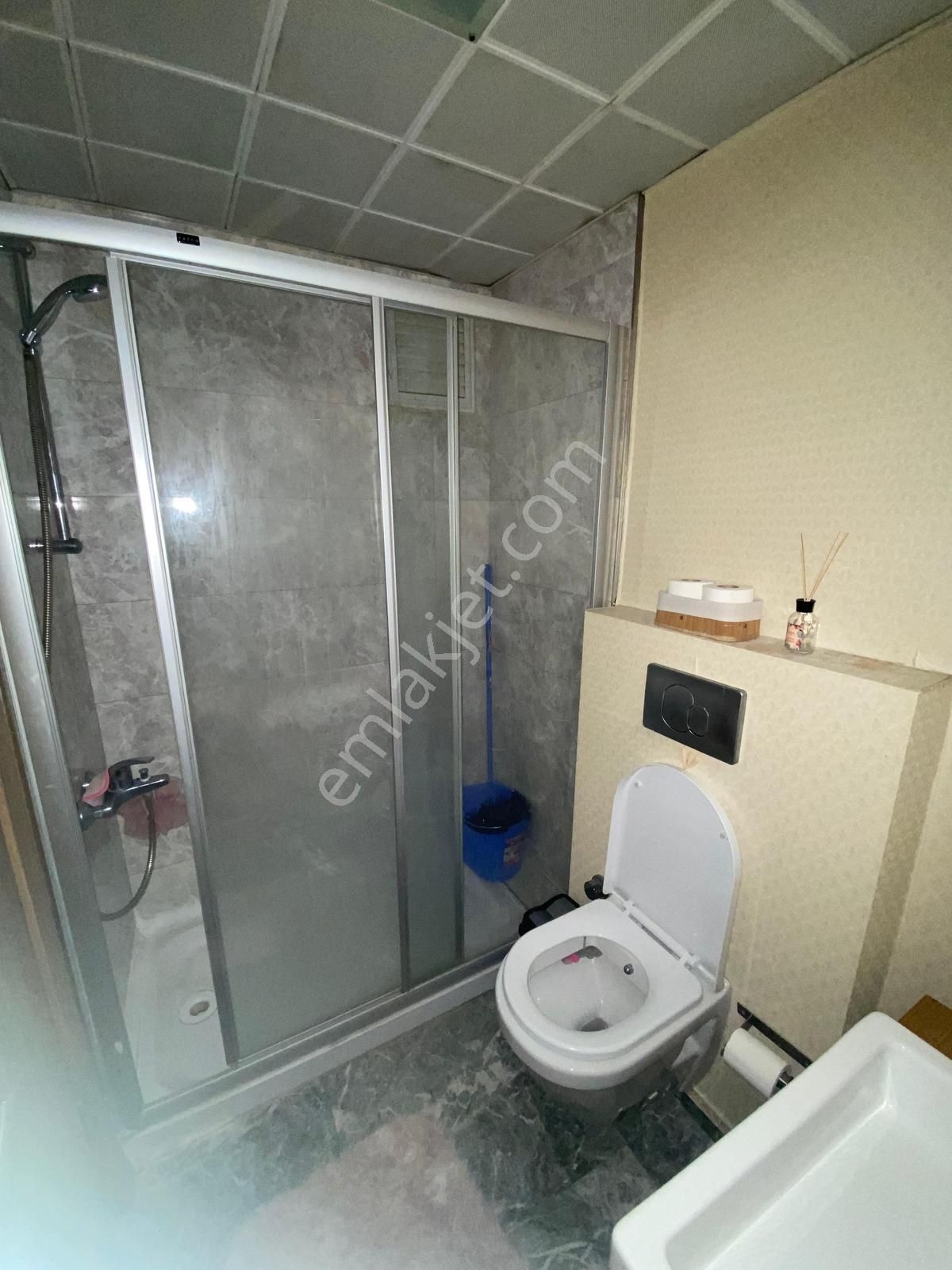 Özkaptan' Dan Bağlar' Da Şehrin Merkezinde 1+1 Kiralık Daire - Görsel 18