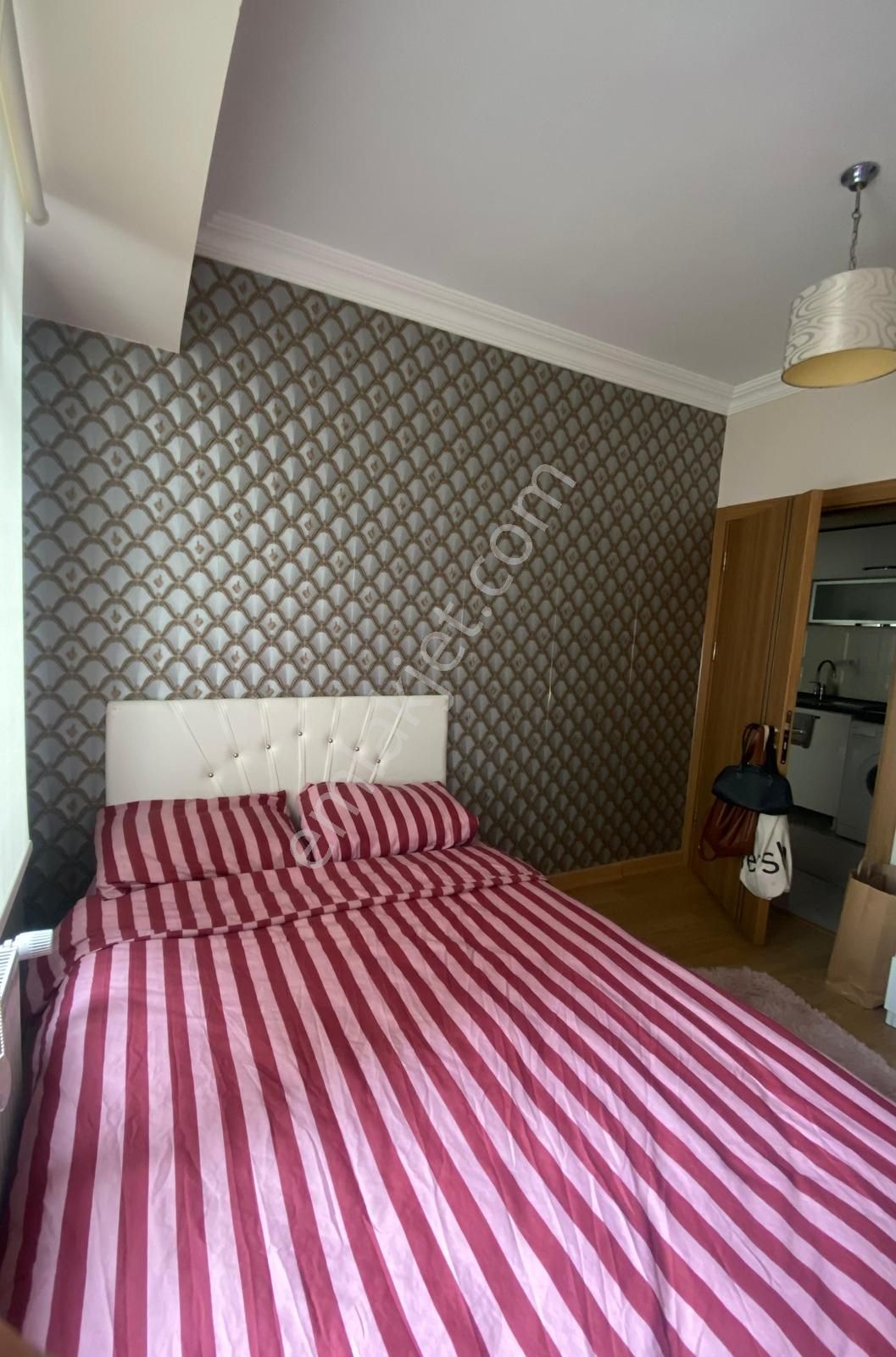 Özkaptan' Dan Bağlar' Da Şehrin Merkezinde 1+1 Kiralık Daire - Görsel 16