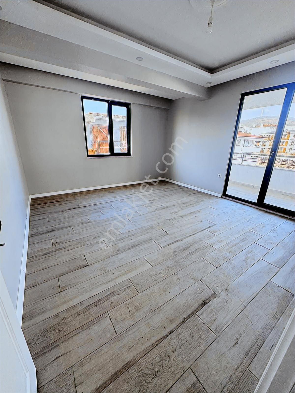 2+1 Ayrı Mutfak 90 M² Lüks Ferah Geniş Daire - Görsel 2