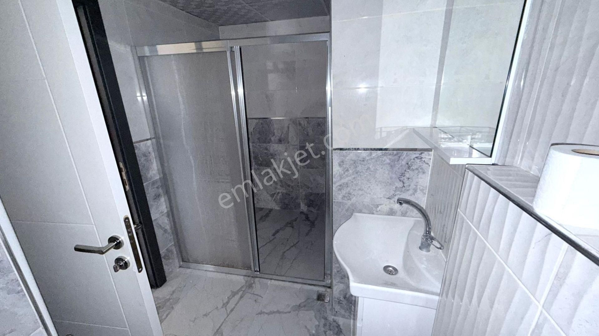 Recep Ümit'ten Şarhöyük Mahallesinde Kiralık 3+1 Ferah Geniş Daire - Görsel 27