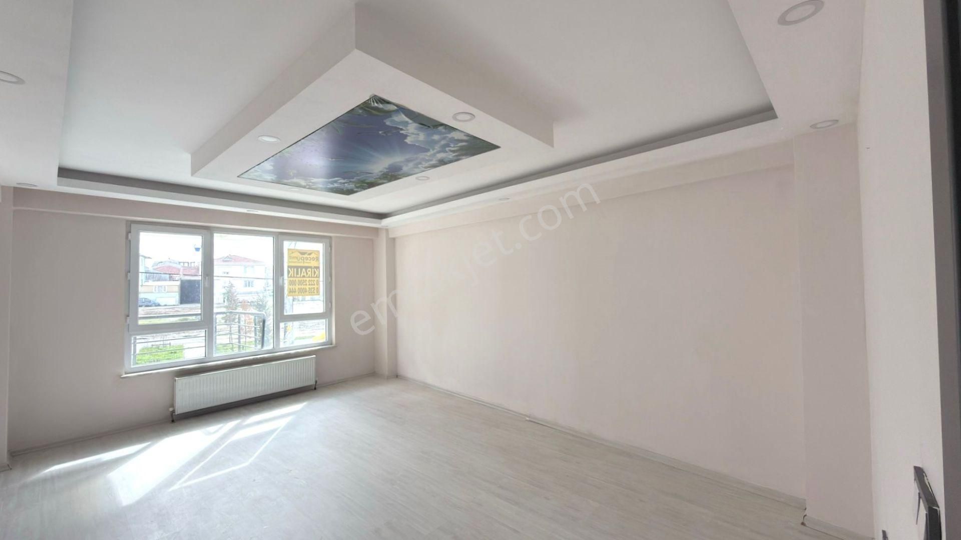 Recep Ümit'ten Şarhöyük Mahallesinde Kiralık 3+1 Ferah Geniş Daire - Görsel 10