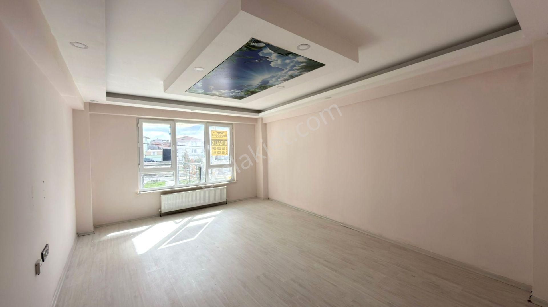 Recep Ümit'ten Şarhöyük Mahallesinde Kiralık 3+1 Ferah Geniş Daire - Görsel 13