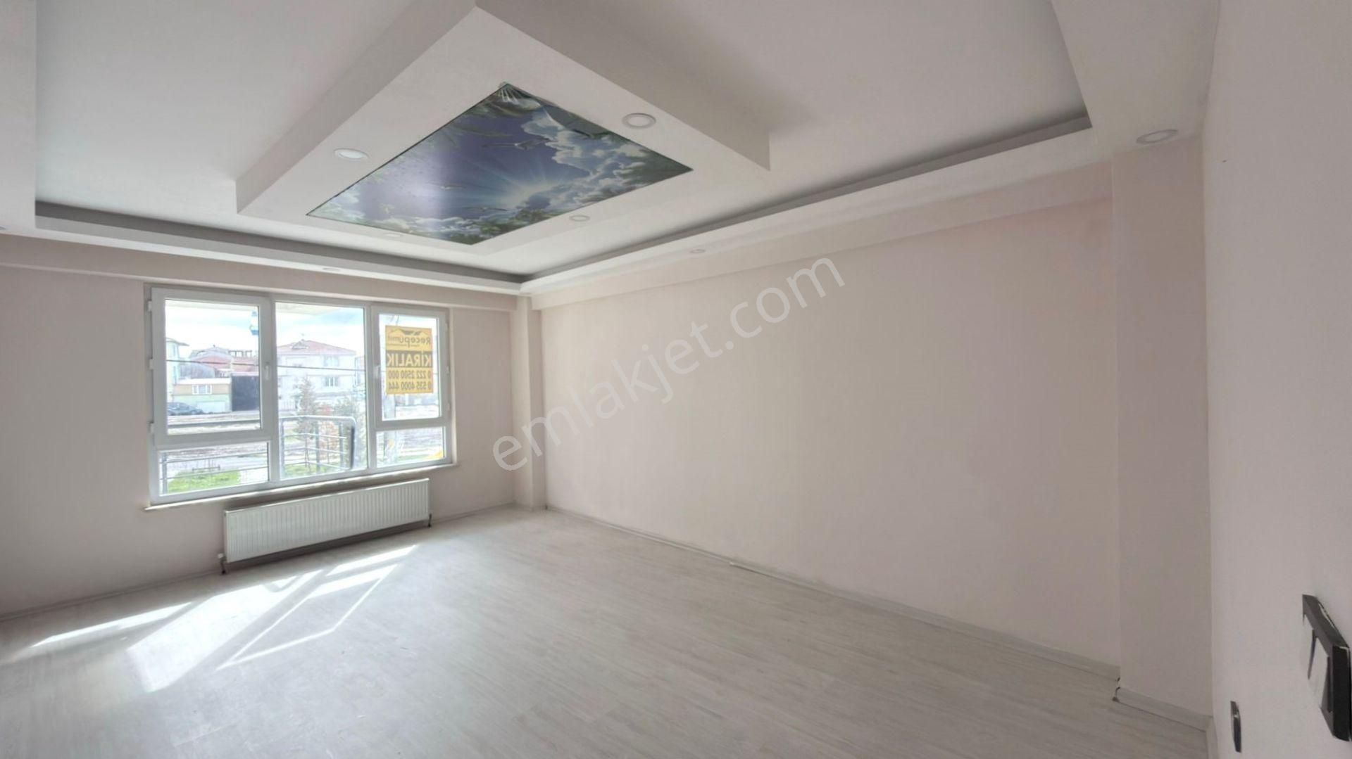 Recep Ümit'ten Şarhöyük Mahallesinde Kiralık 3+1 Ferah Geniş Daire - Görsel 11