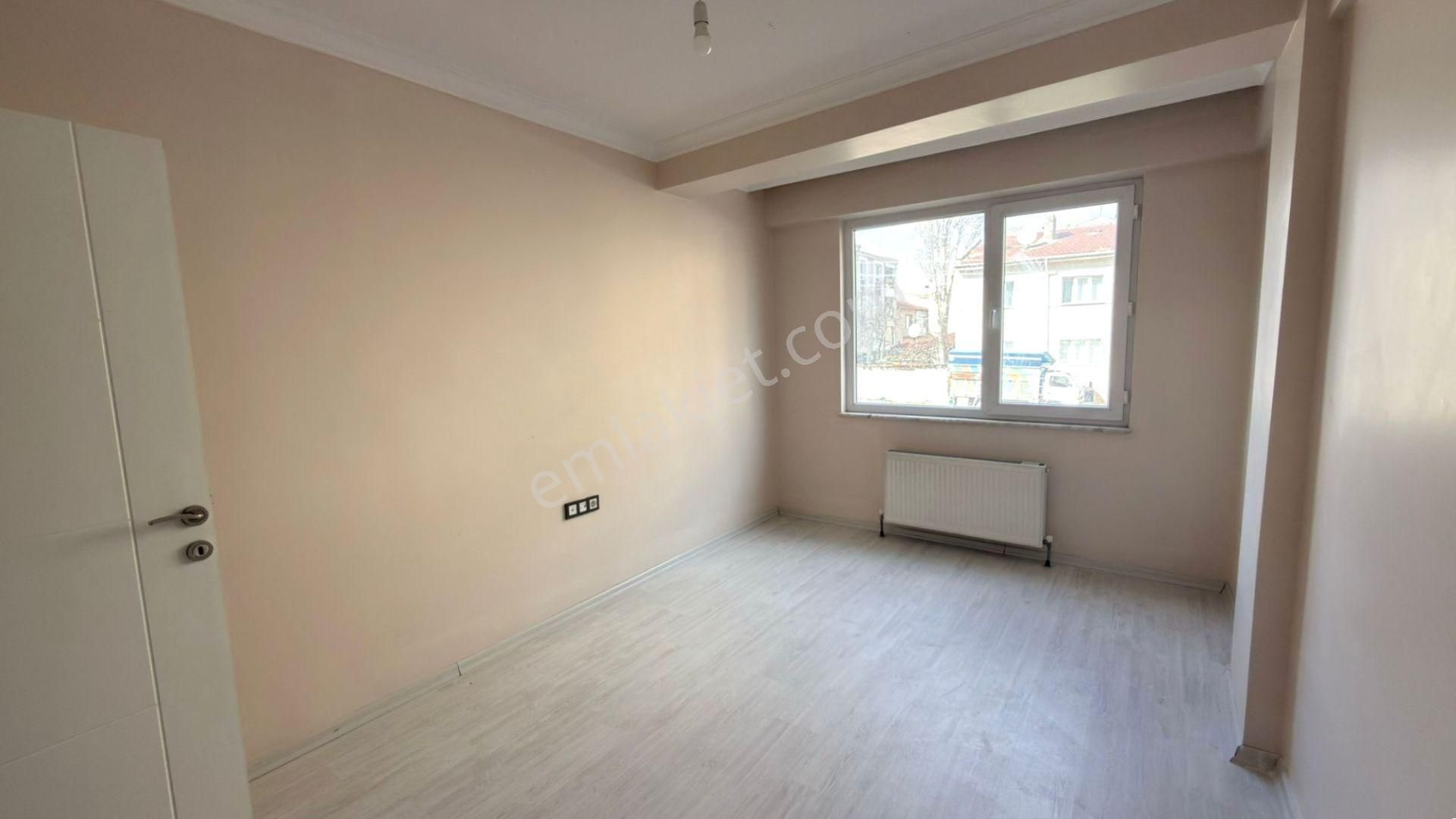 Recep Ümit'ten Şarhöyük Mahallesinde Kiralık 3+1 Ferah Geniş Daire - Görsel 20