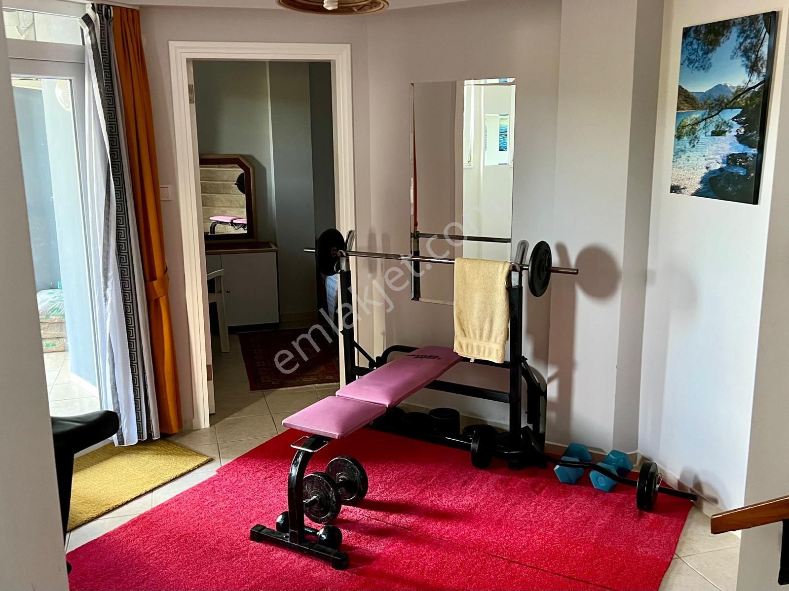 Acill! Hisarönü Merkezde Satılık 4+1 Fırsat Daire - Görsel 13