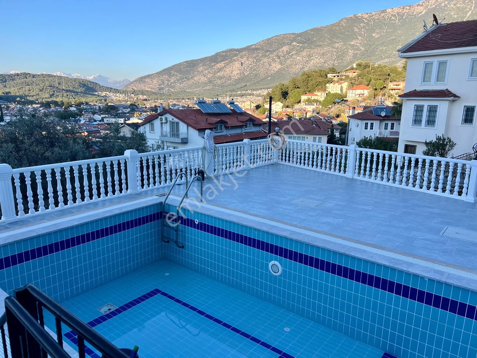 Acill! Hisarönü Merkezde Satılık 4+1 Fırsat Daire - Görsel 20